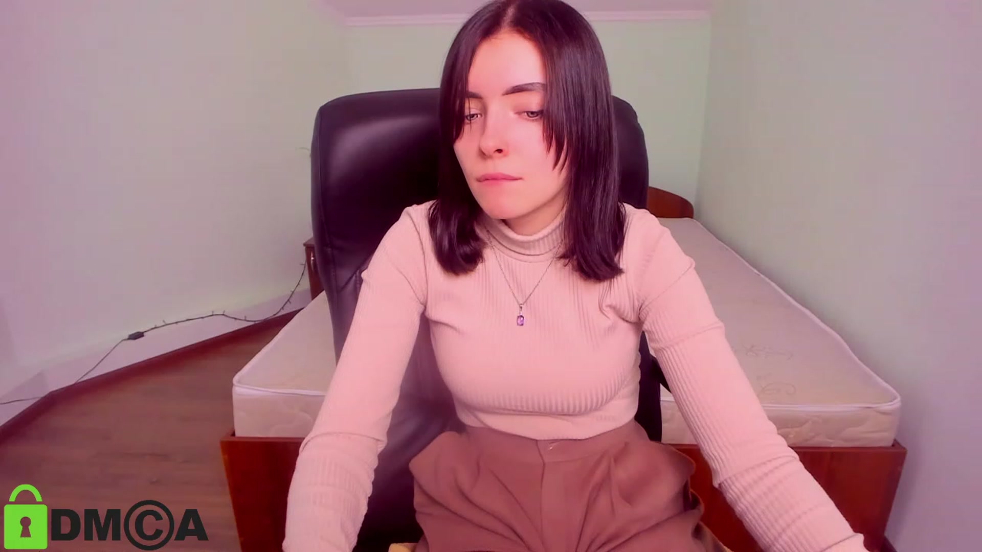 Gallery image thumbnail from MarryNet's myfreecams stream on, 02/04/2023, 12:32 image 14 of 20