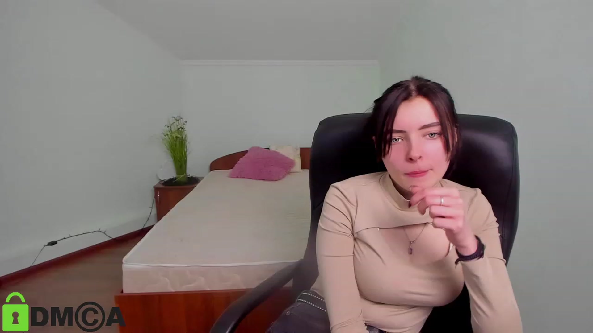 Gallery image thumbnail from MarryNet's myfreecams stream on, 02/07/2023, 10:57 image 7 of 20