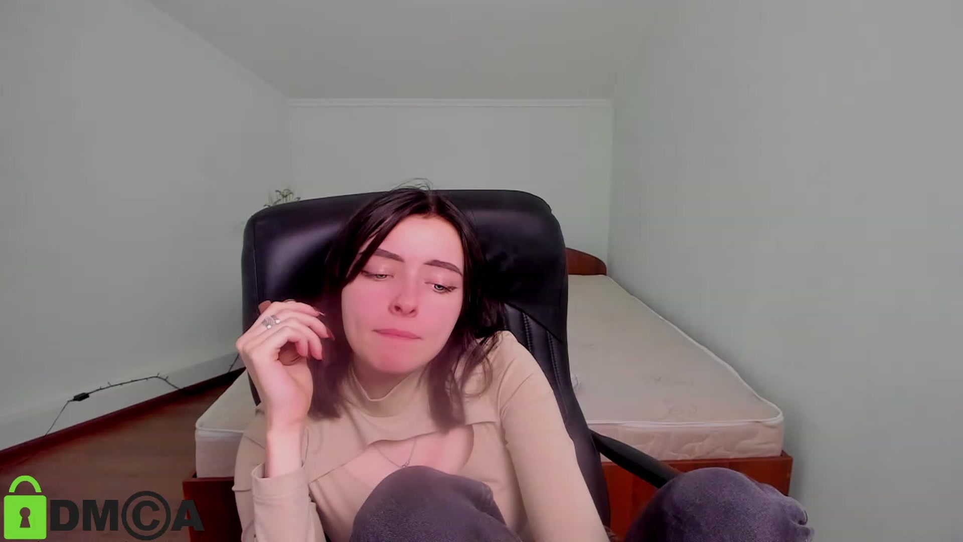 Gallery image thumbnail from MarryNet's myfreecams stream on, 02/07/2023, 12:32 image 3 of 20