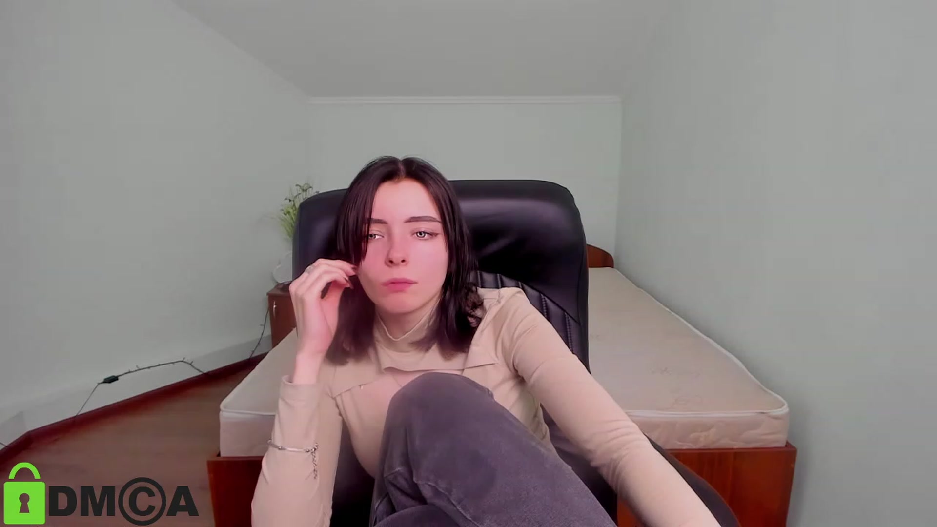 Gallery image thumbnail from MarryNet's myfreecams stream on, 02/07/2023, 12:32 image 19 of 20