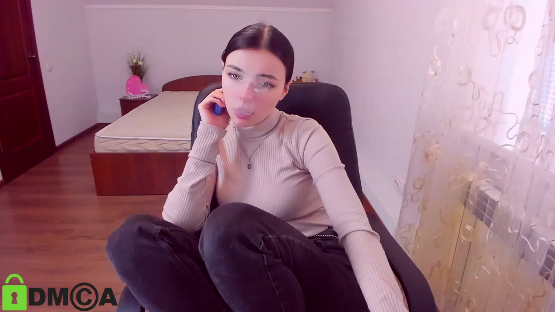 Gallery image thumbnail from MarryNet's myfreecams stream on, 02/19/2023, 14:04 image 4 of 20