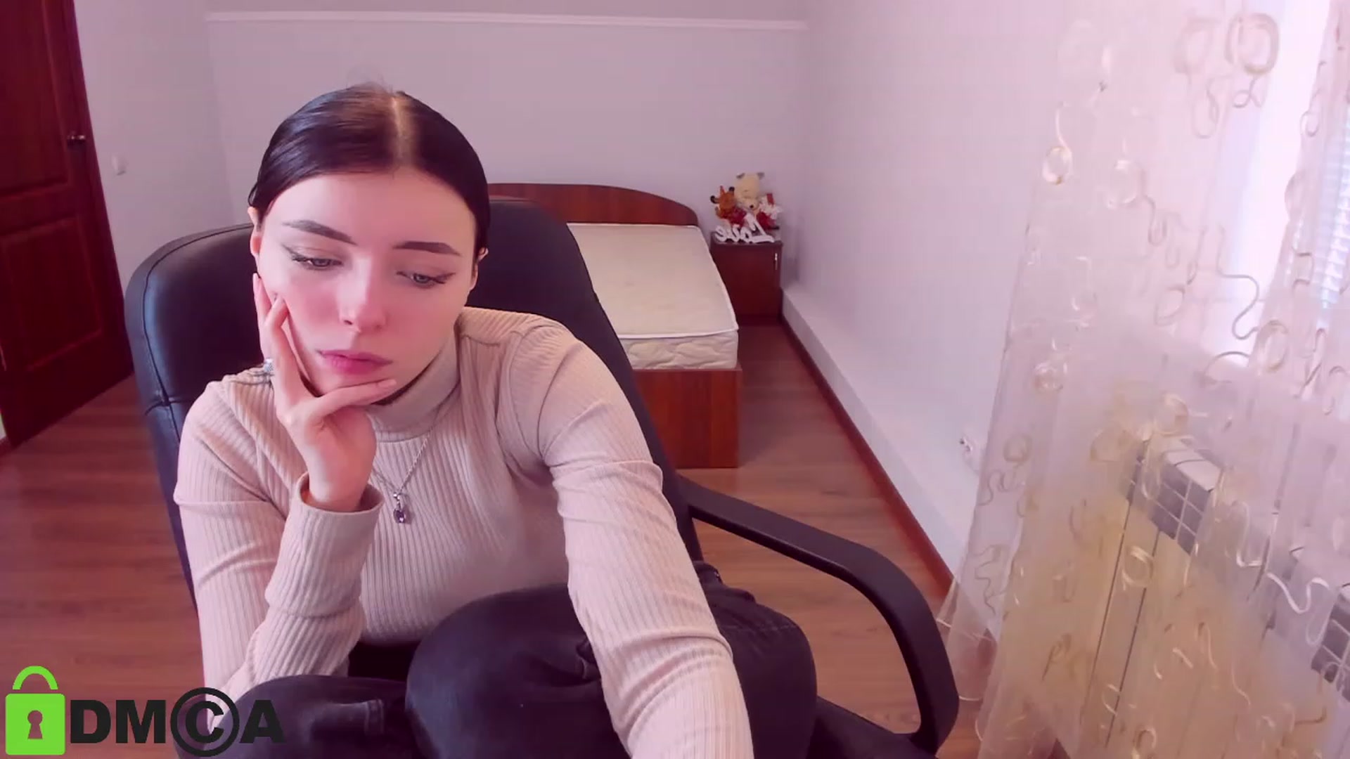 Gallery image thumbnail from MarryNet's myfreecams stream on, 02/19/2023, 14:04 image 5 of 20