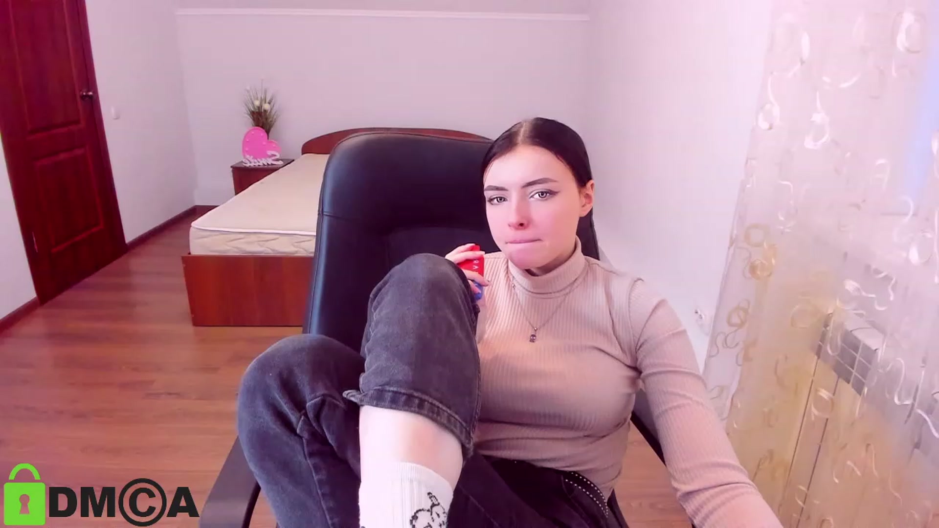 Gallery image thumbnail from MarryNet's myfreecams stream on, 02/19/2023, 14:55 image 18 of 20