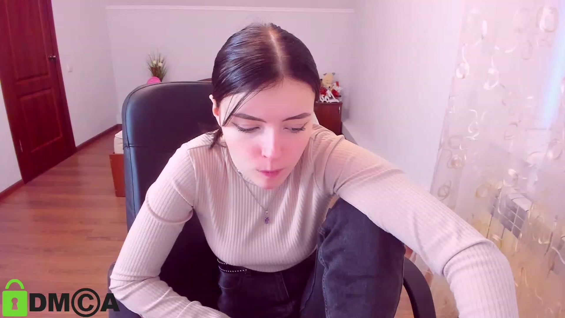 Gallery image thumbnail from MarryNet's myfreecams stream on, 02/19/2023, 14:55 image 8 of 20