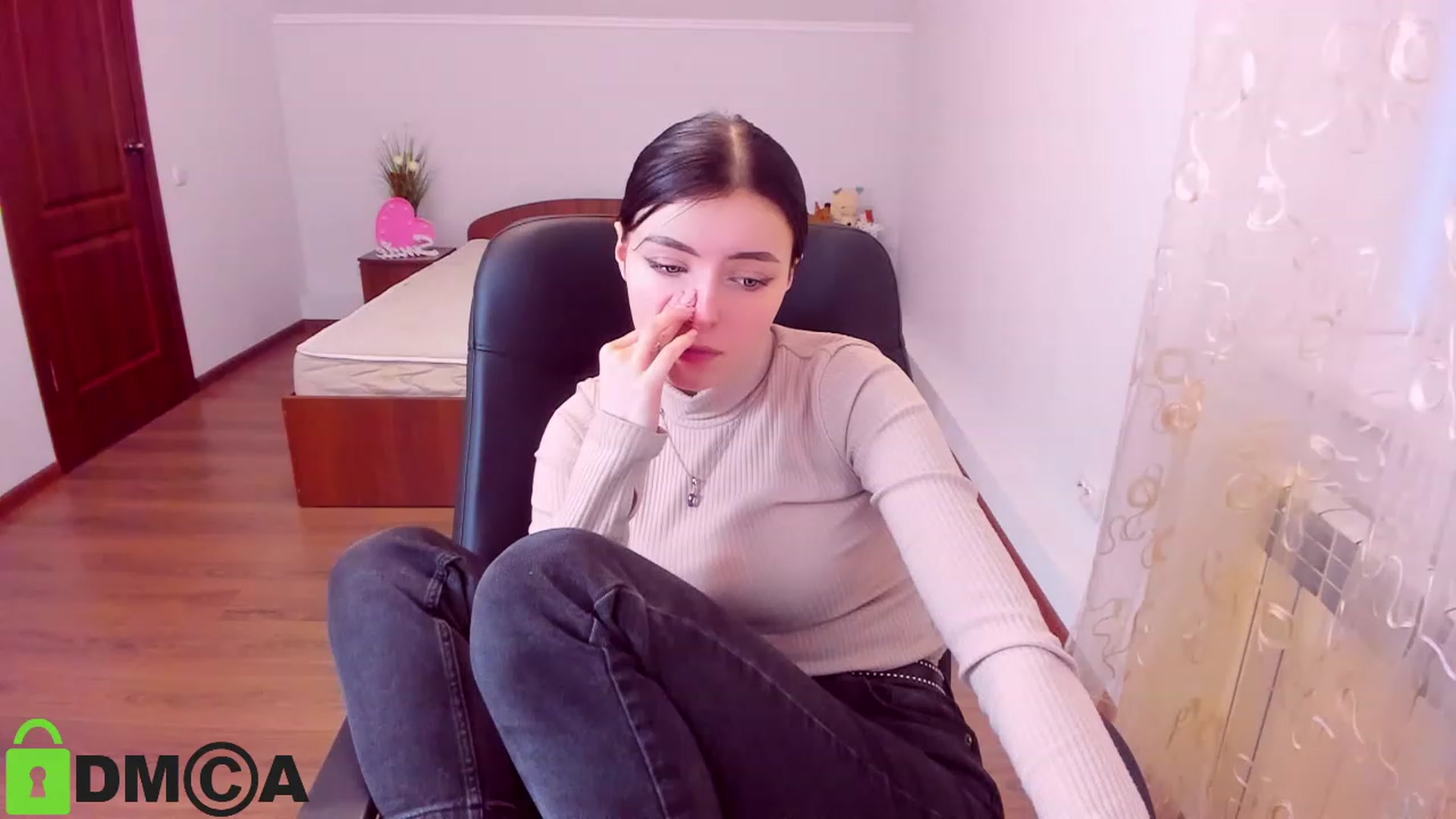 Gallery image thumbnail from MarryNet's myfreecams stream on, 02/19/2023, 14:55 image 16 of 20