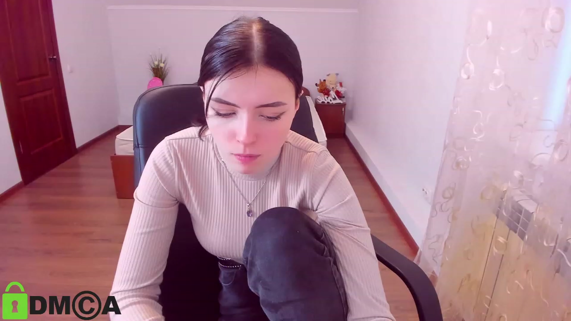 Gallery image thumbnail from MarryNet's myfreecams stream on, 02/19/2023, 14:55 image 4 of 20