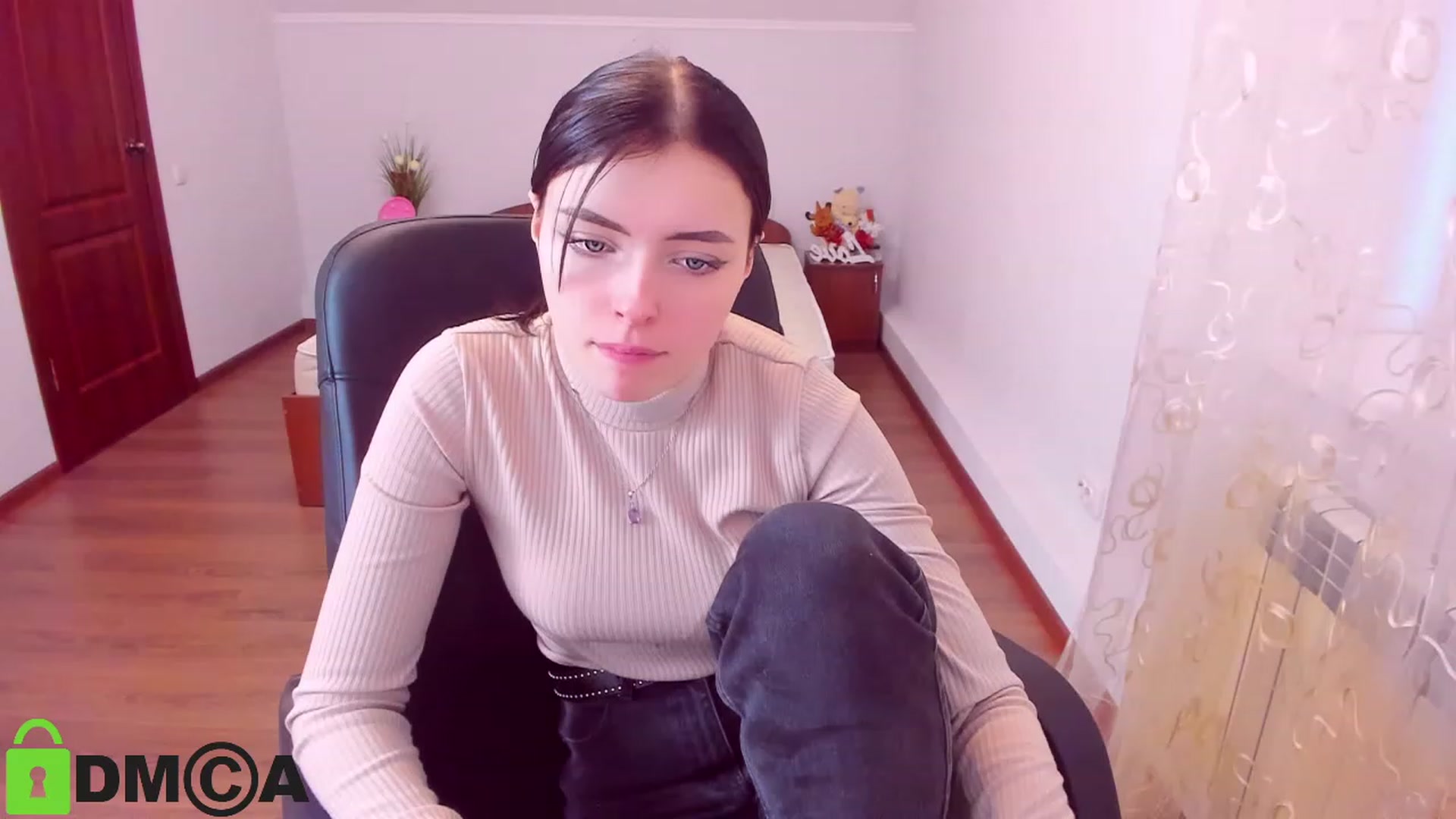Gallery image thumbnail from MarryNet's myfreecams stream on, 02/19/2023, 14:55 image 10 of 20