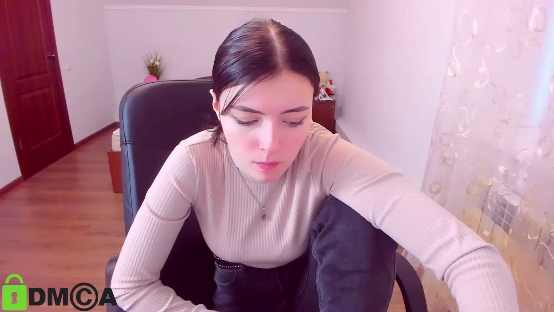 Gallery image thumbnail from MarryNet's myfreecams stream on, 02/19/2023, 14:55 image 7 of 20
