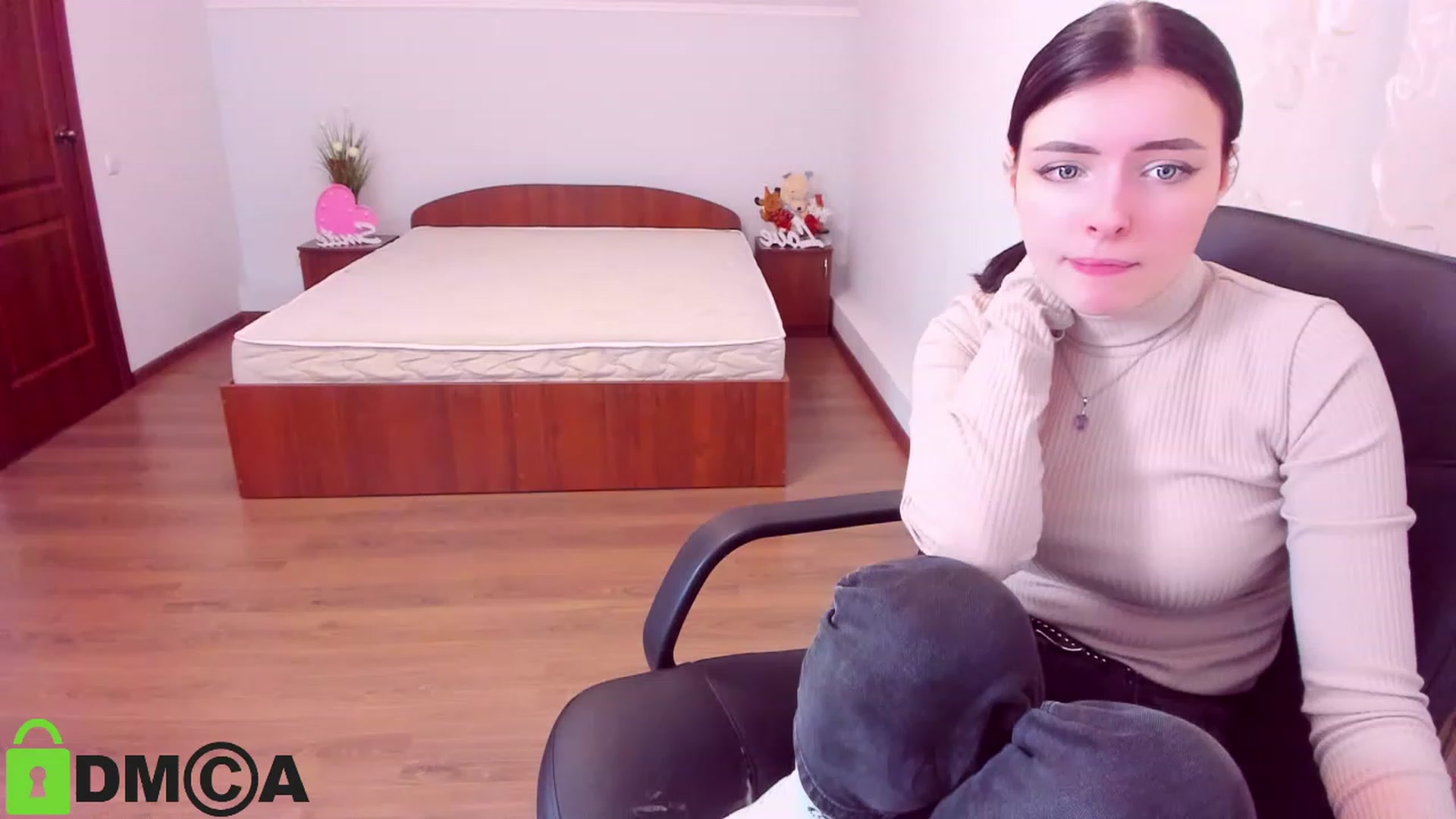 Gallery image thumbnail from MarryNet's myfreecams stream on, 02/19/2023, 17:57 image 20 of 20