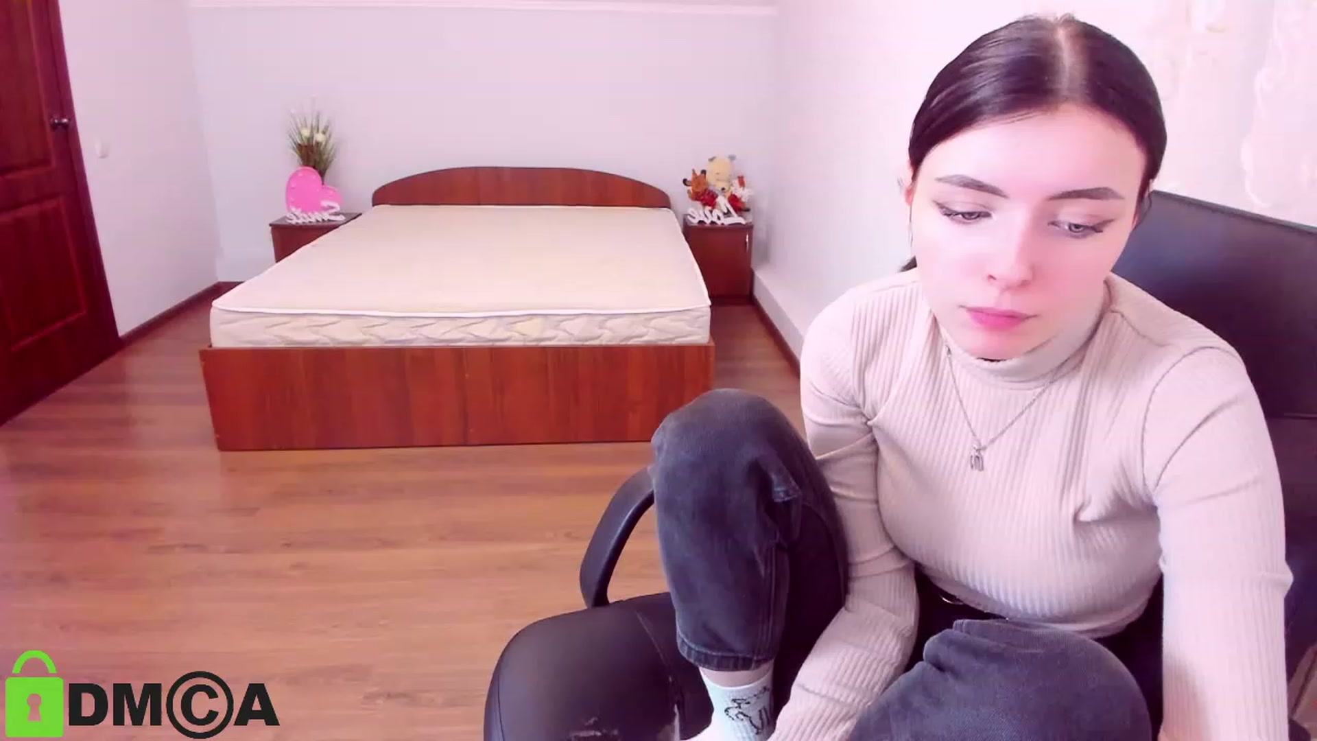 Gallery image thumbnail from MarryNet's myfreecams stream on, 02/19/2023, 17:57 image 16 of 20