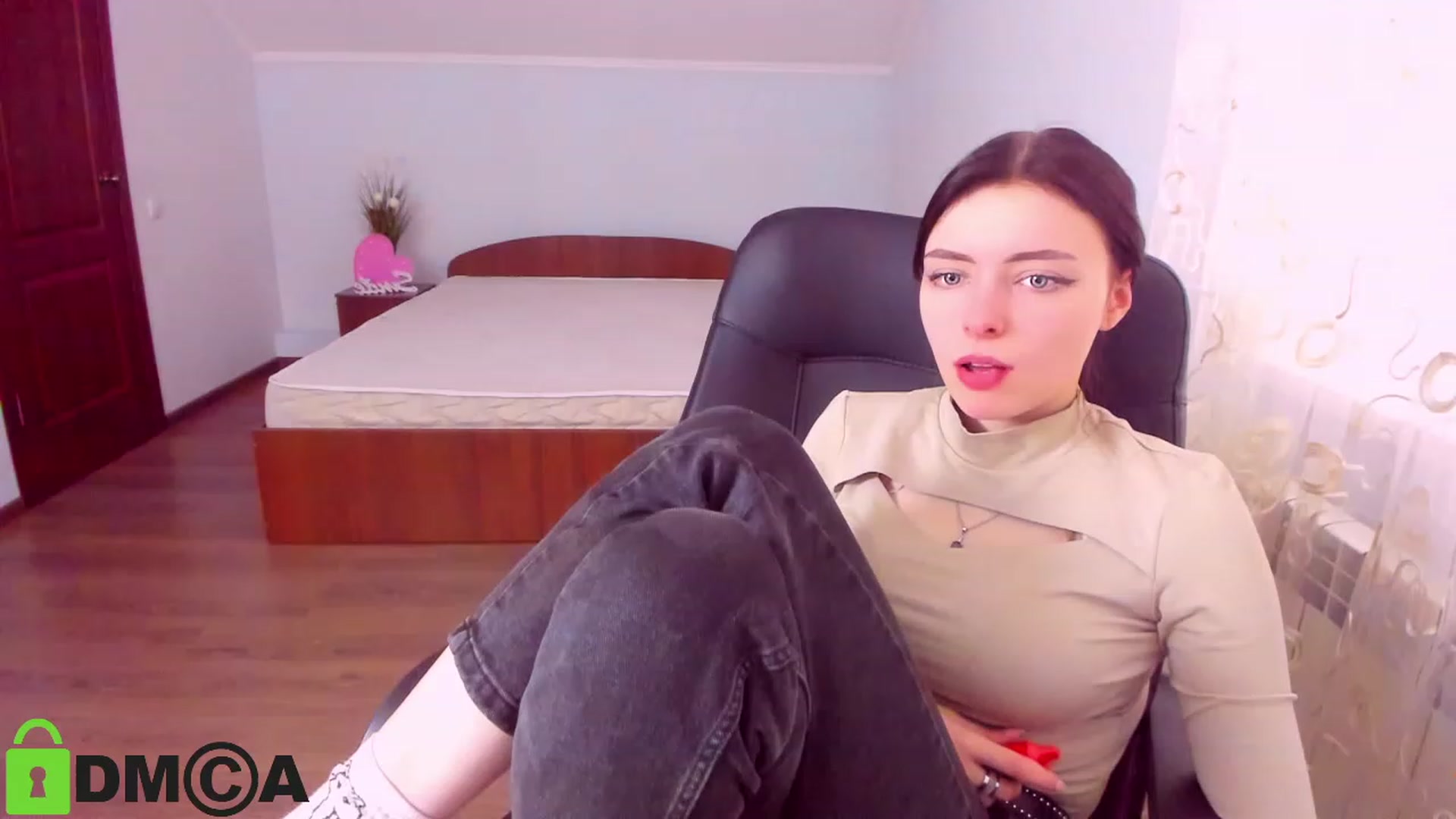 Gallery image thumbnail from MarryNet's myfreecams stream on, 02/20/2023, 14:28 image 9 of 20