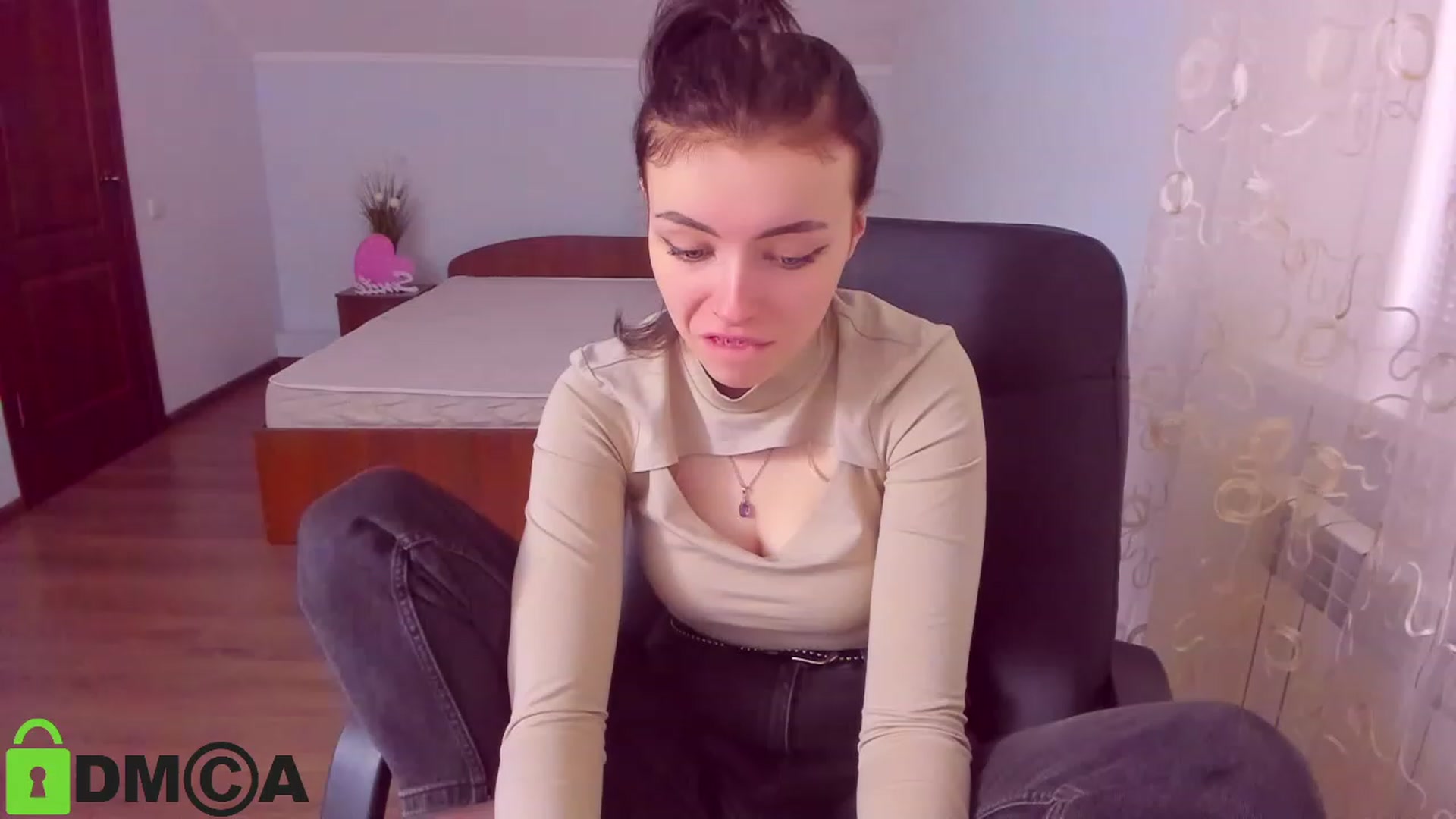 Gallery image thumbnail from MarryNet's myfreecams stream on, 02/20/2023, 14:28 image 17 of 20