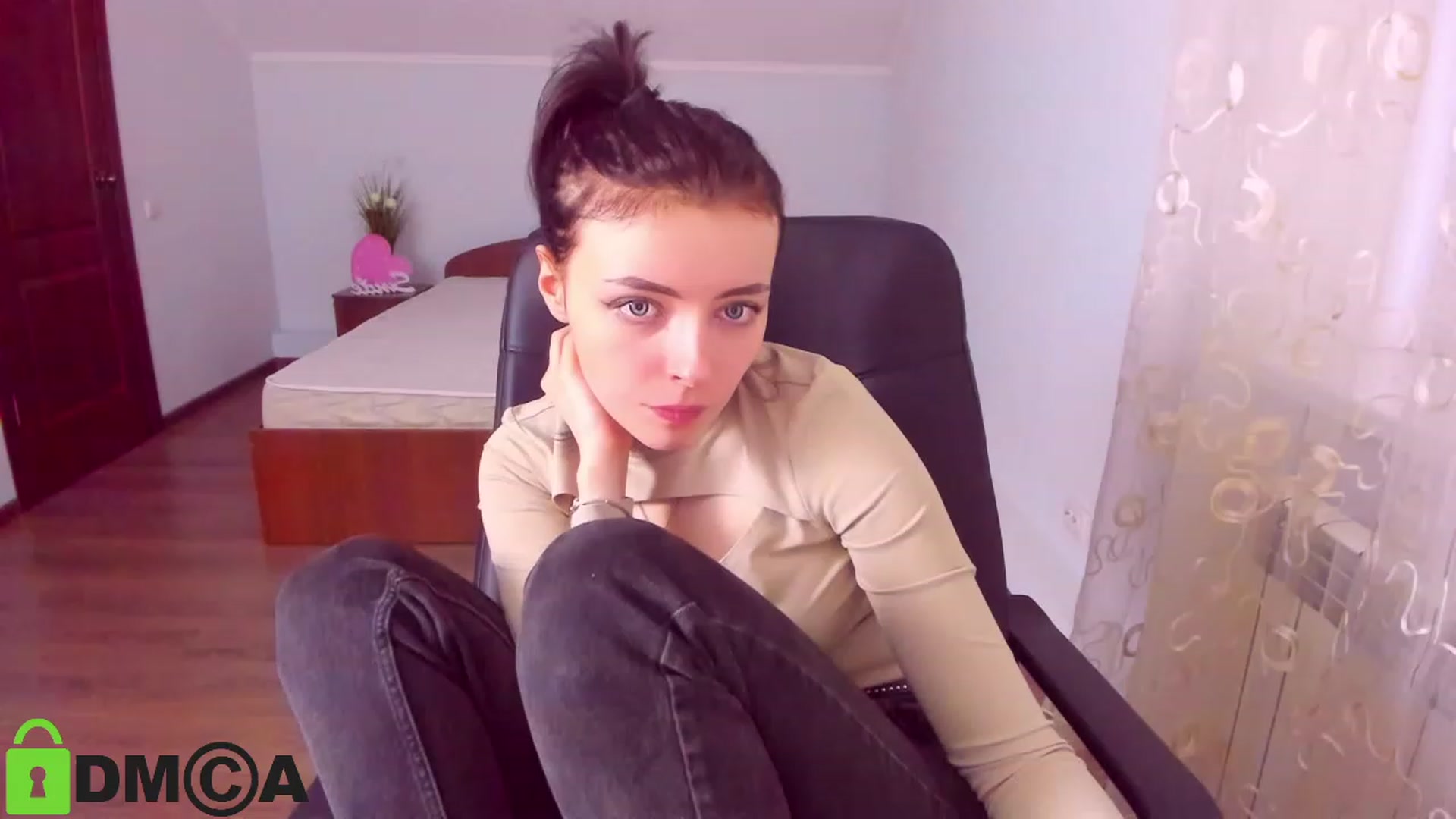 Gallery image thumbnail from MarryNet's myfreecams stream on, 02/20/2023, 15:55 image 4 of 20