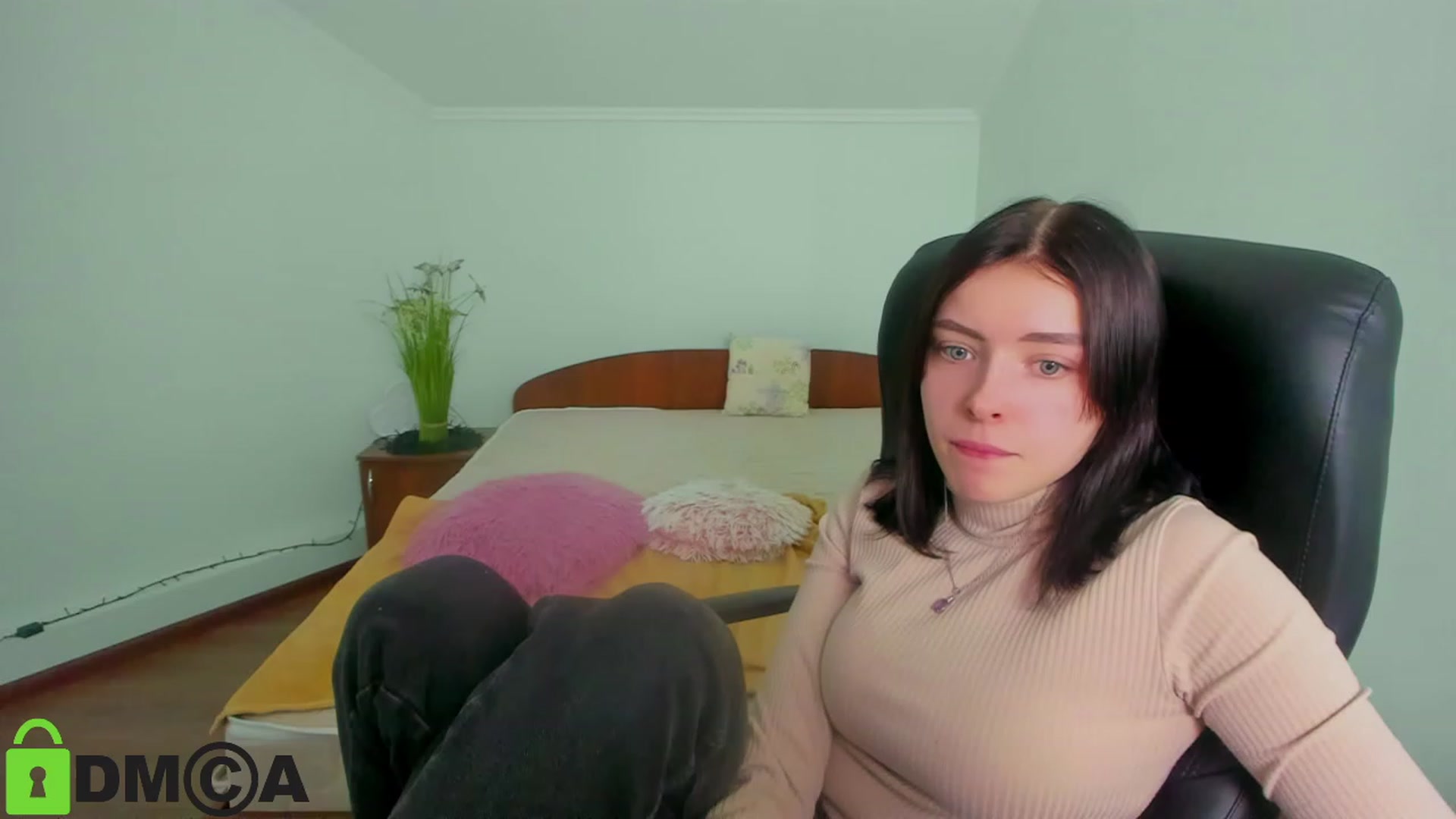 Gallery image thumbnail from MarryNet's myfreecams stream on, 02/23/2023, 11:02 image 13 of 20