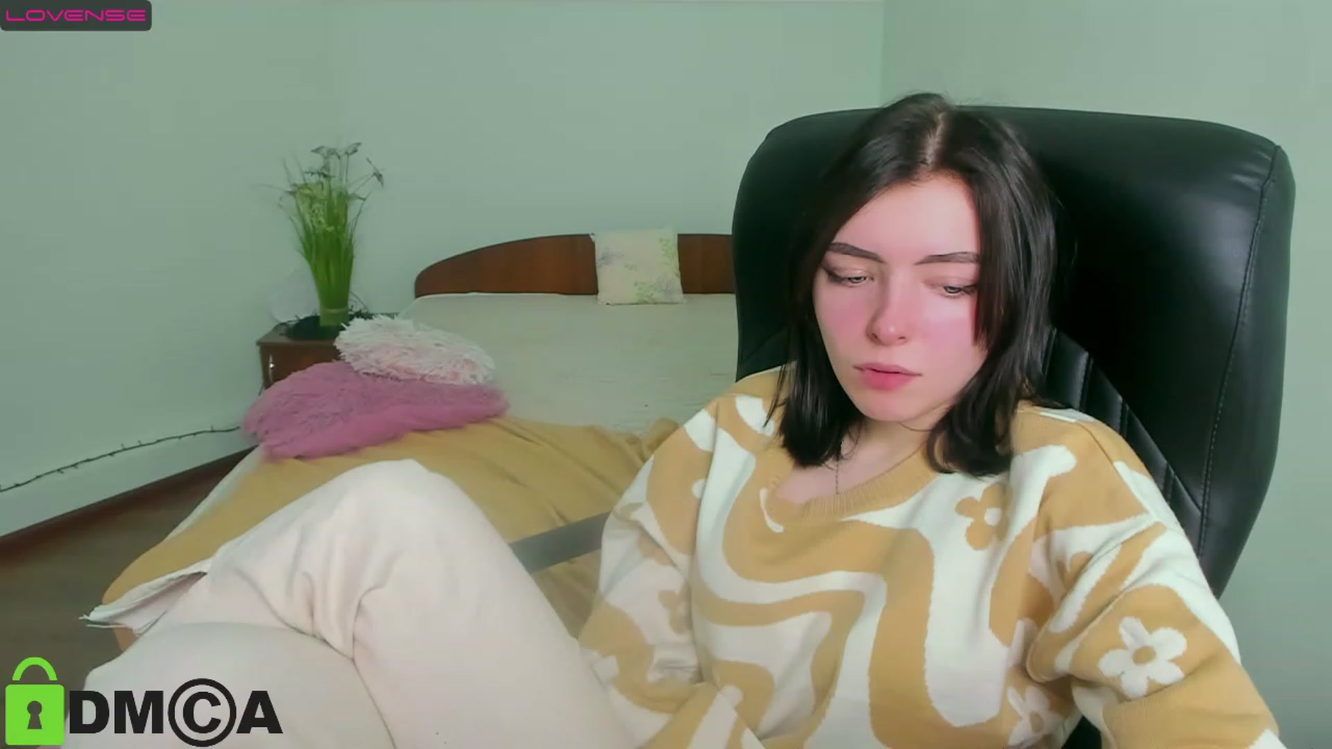 Gallery image thumbnail from MarryNet's myfreecams stream on, 02/26/2023, 11:01 image 19 of 20