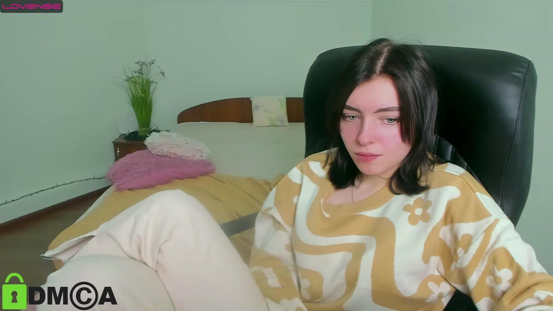 Gallery image thumbnail from MarryNet's myfreecams stream on, 02/26/2023, 11:01 image 15 of 20
