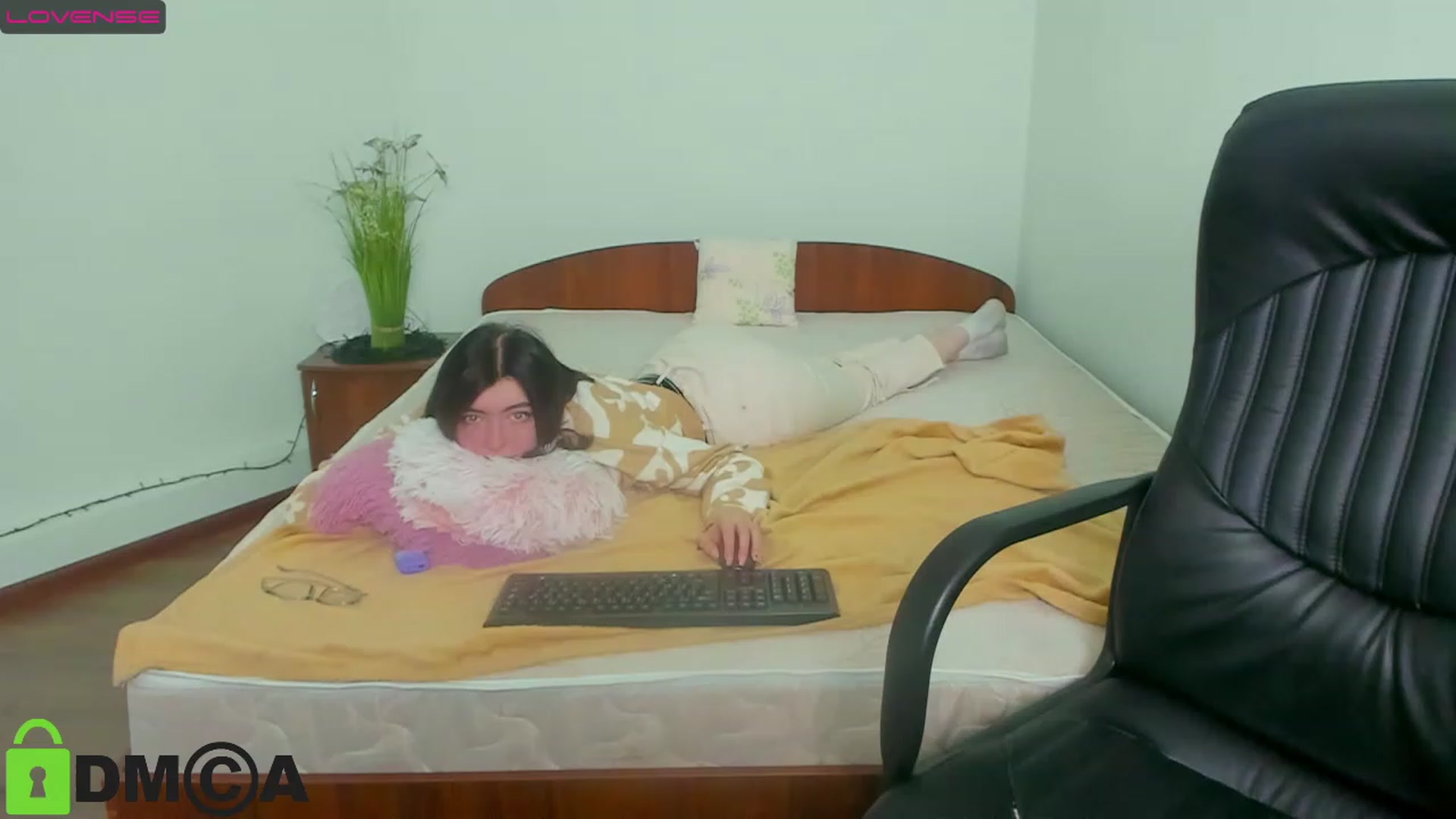 Gallery image thumbnail from MarryNet's myfreecams stream on, 02/26/2023, 12:33 image 12 of 20
