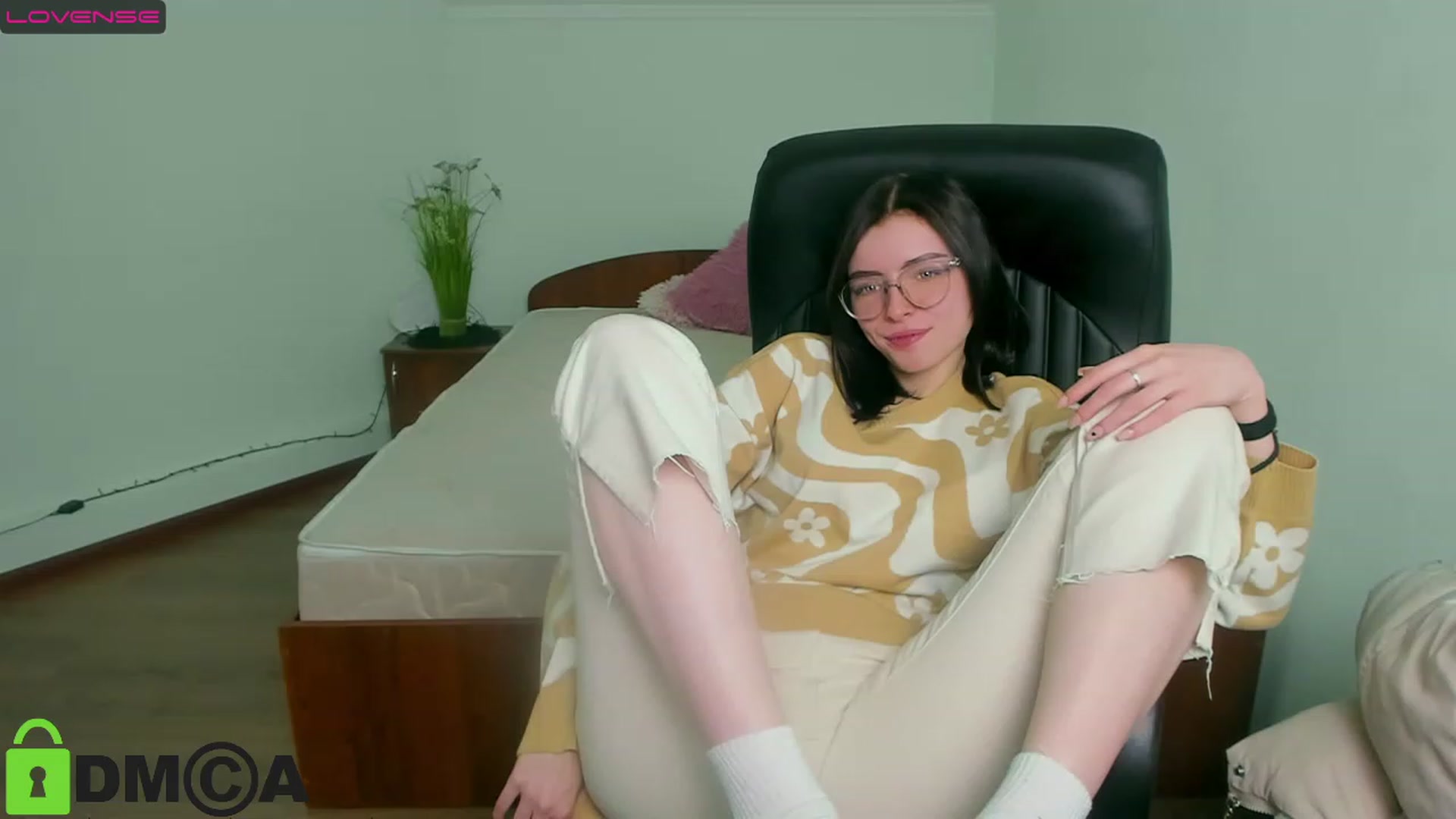 Gallery image thumbnail from MarryNet's myfreecams stream on, 02/26/2023, 12:33 image 16 of 20
