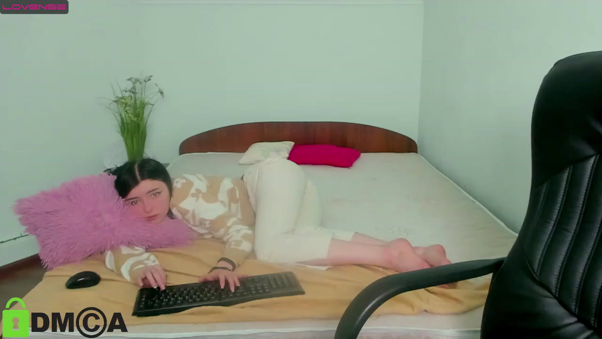 Gallery image thumbnail from MarryNet's myfreecams stream on, 02/27/2023, 10:49 image 9 of 20