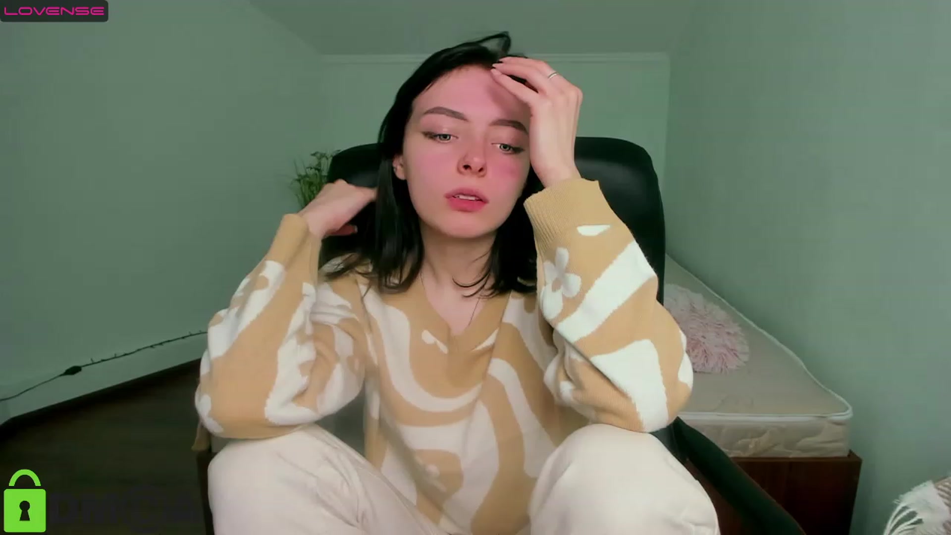 Gallery image thumbnail from MarryNet's myfreecams stream on, 02/27/2023, 12:32 image 1 of 20