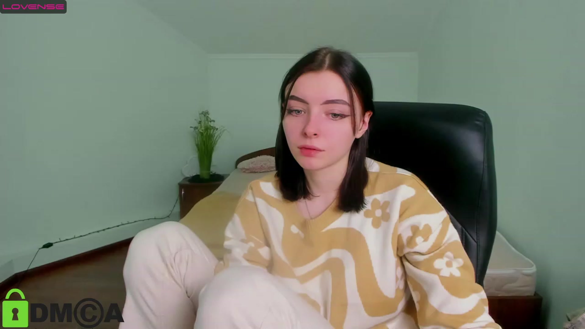 Gallery image thumbnail from MarryNet's myfreecams stream on, 03/06/2023, 09:03 image 15 of 20