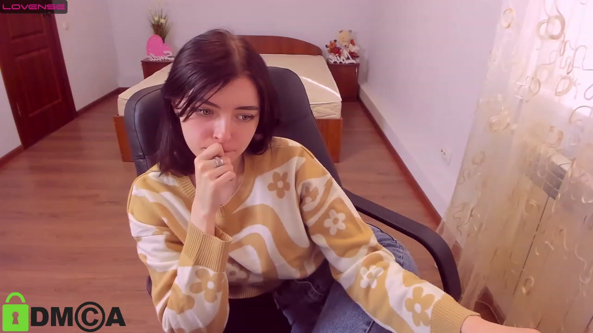 Gallery image thumbnail from MarryNet's myfreecams stream on, 03/08/2023, 12:09 image 5 of 20