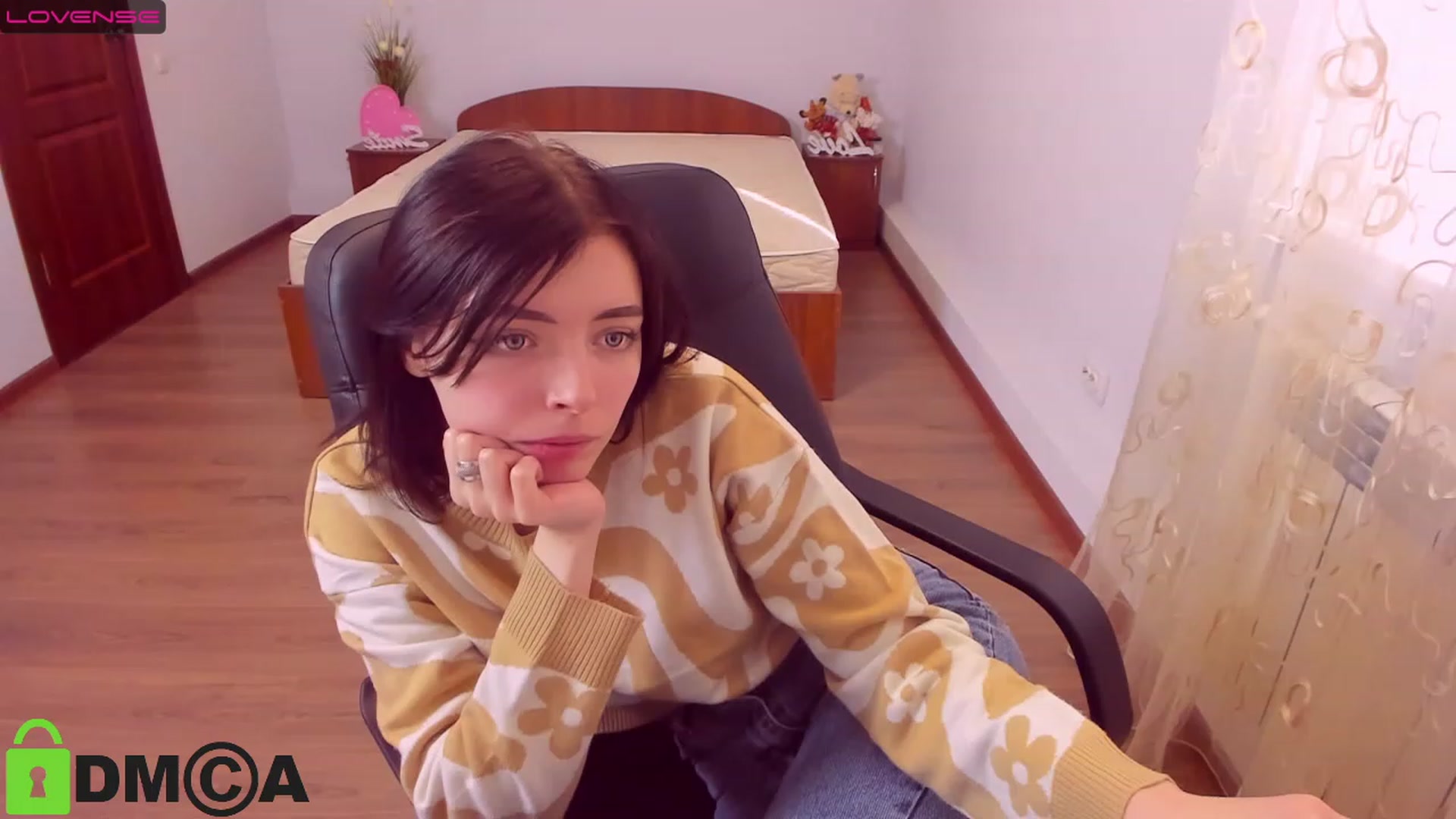 Gallery image thumbnail from MarryNet's myfreecams stream on, 03/08/2023, 12:09 image 6 of 20