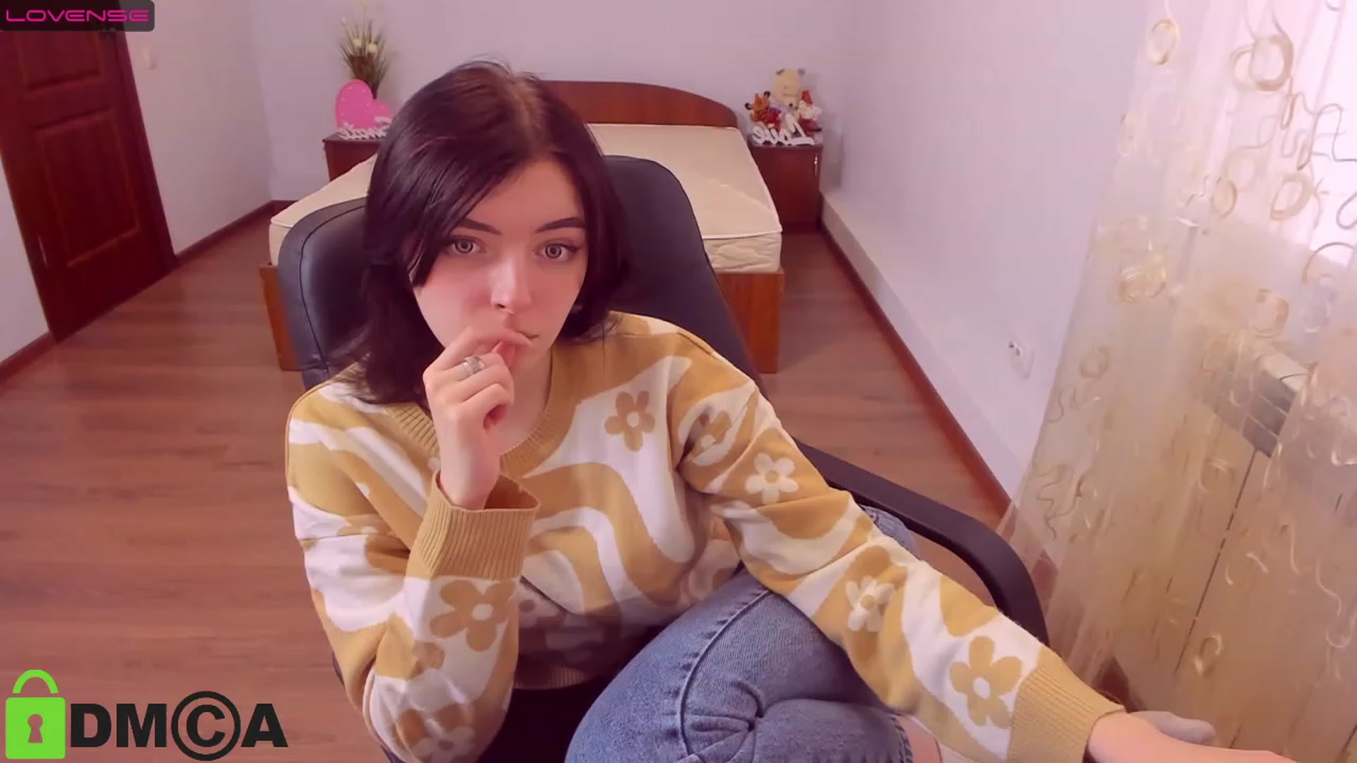 Gallery image thumbnail from MarryNet's myfreecams stream on, 03/08/2023, 12:09 image 1 of 20
