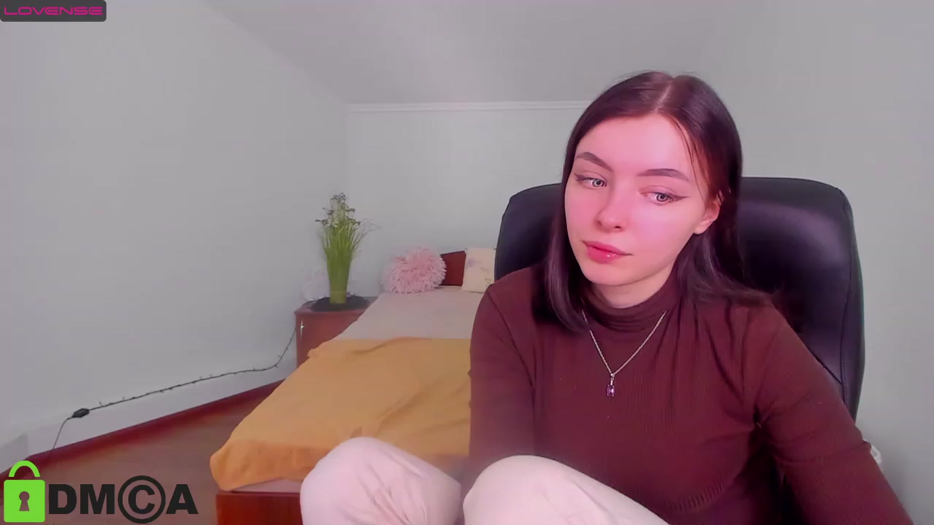 Gallery image thumbnail from MarryNet's myfreecams stream on, 03/13/2023, 09:15 image 17 of 20