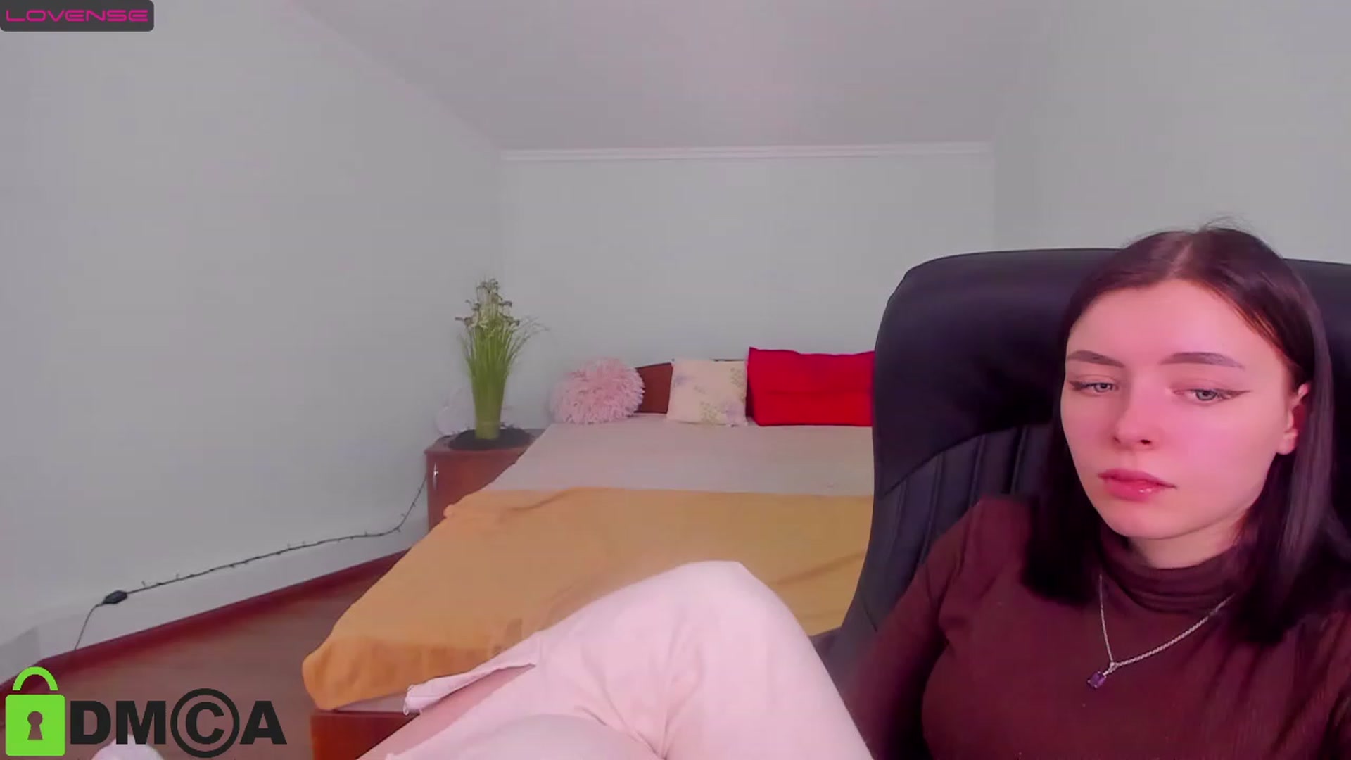 Gallery image thumbnail from MarryNet's myfreecams stream on, 03/13/2023, 09:15 image 7 of 20