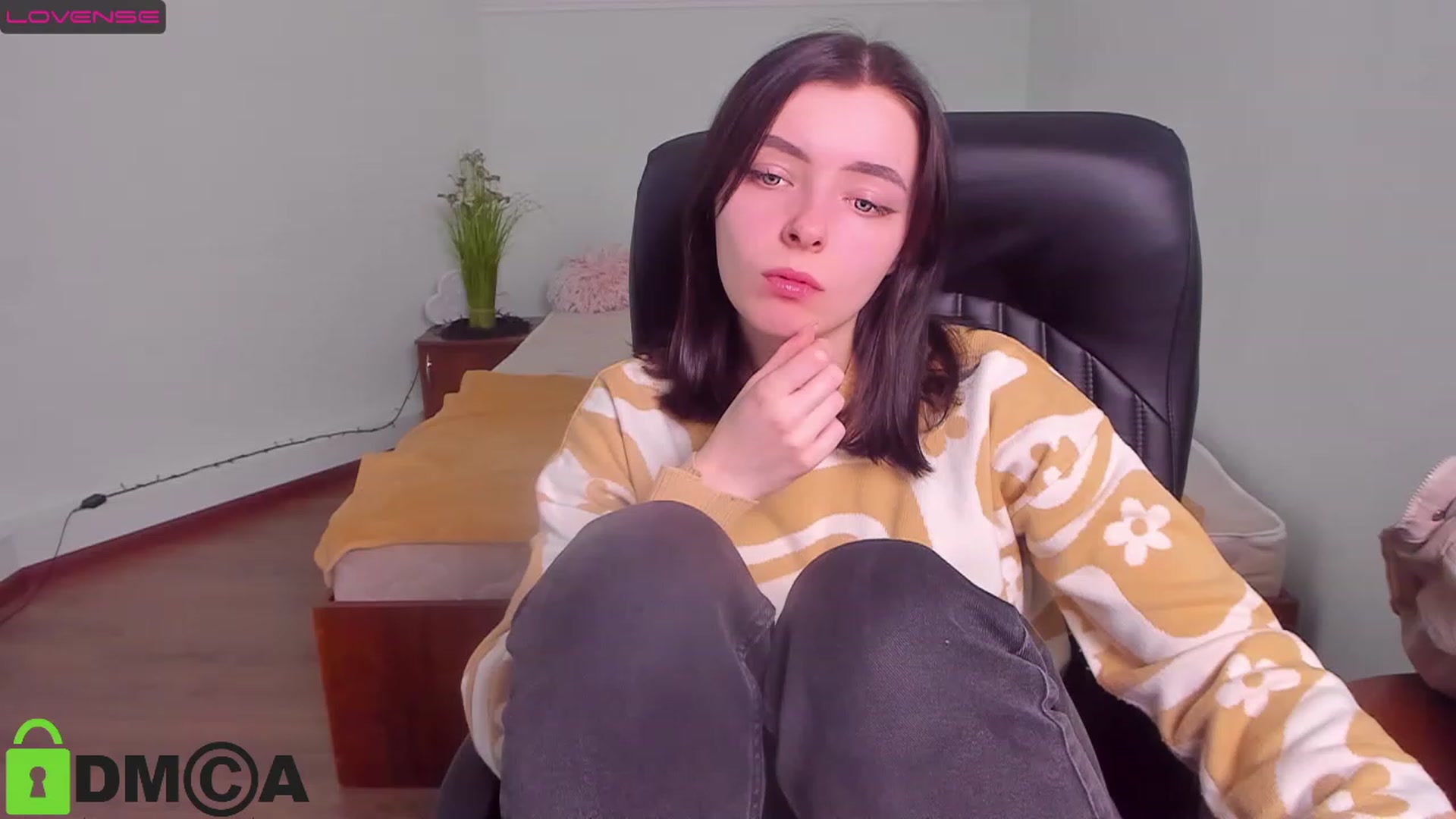 Gallery image thumbnail from MarryNet's myfreecams stream on, 03/14/2023, 12:00 image 2 of 20
