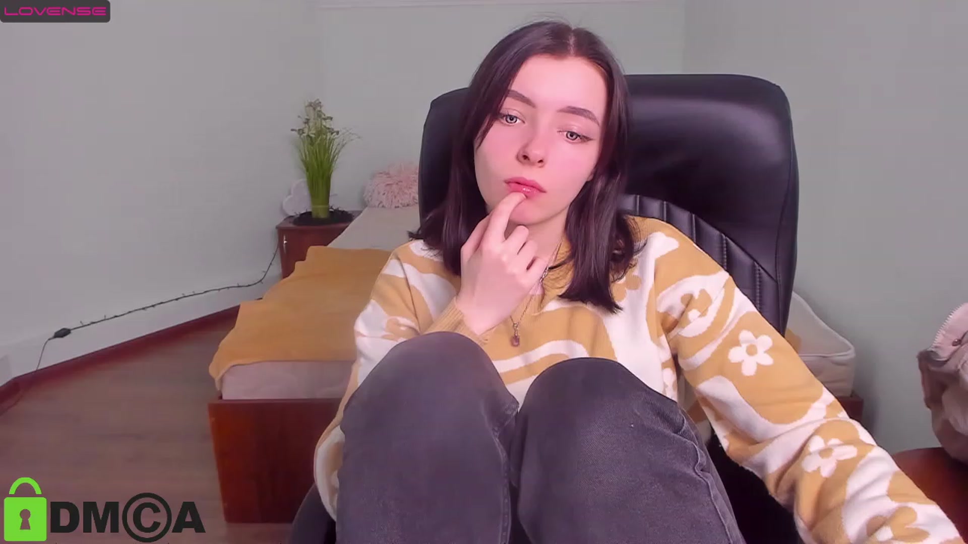 Gallery image thumbnail from MarryNet's myfreecams stream on, 03/14/2023, 12:00 image 3 of 20