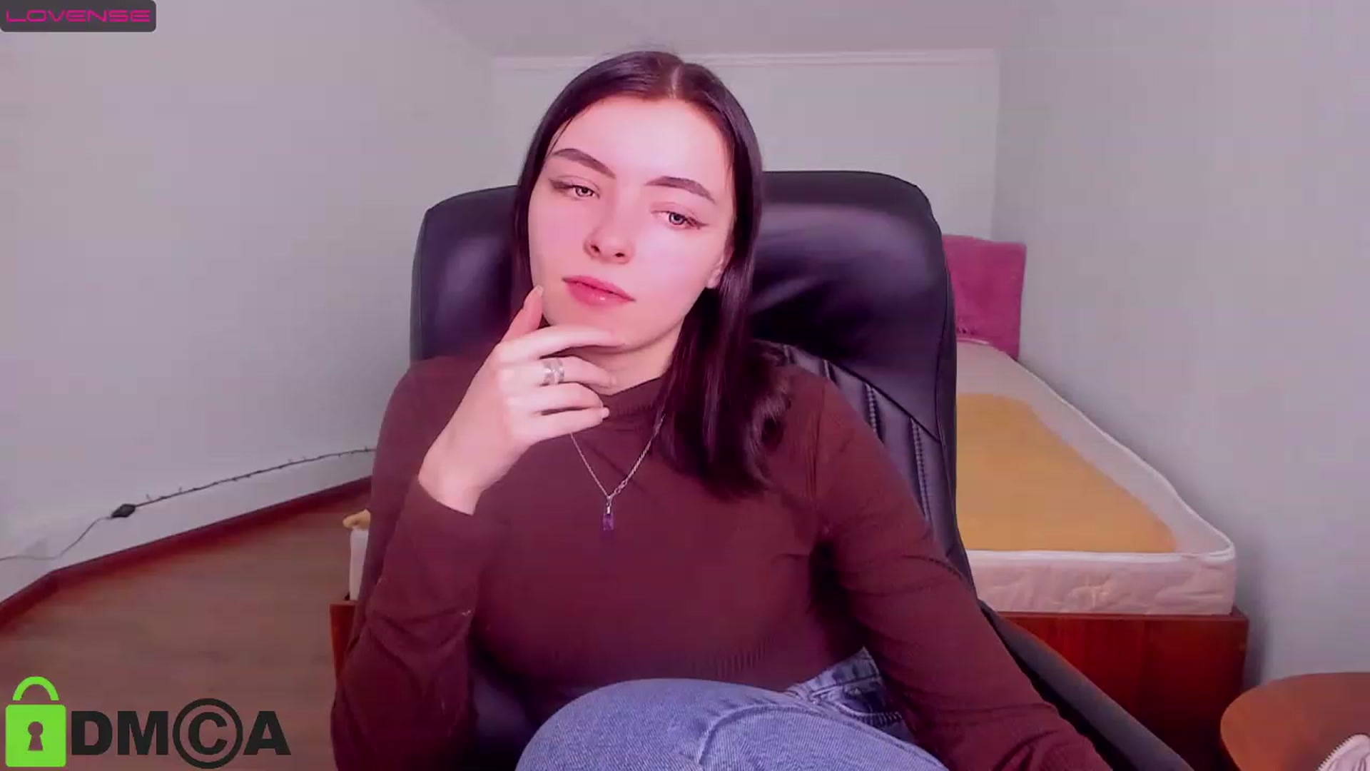 Gallery image thumbnail from MarryNet's myfreecams stream on, 03/15/2023, 12:32 image 1 of 20