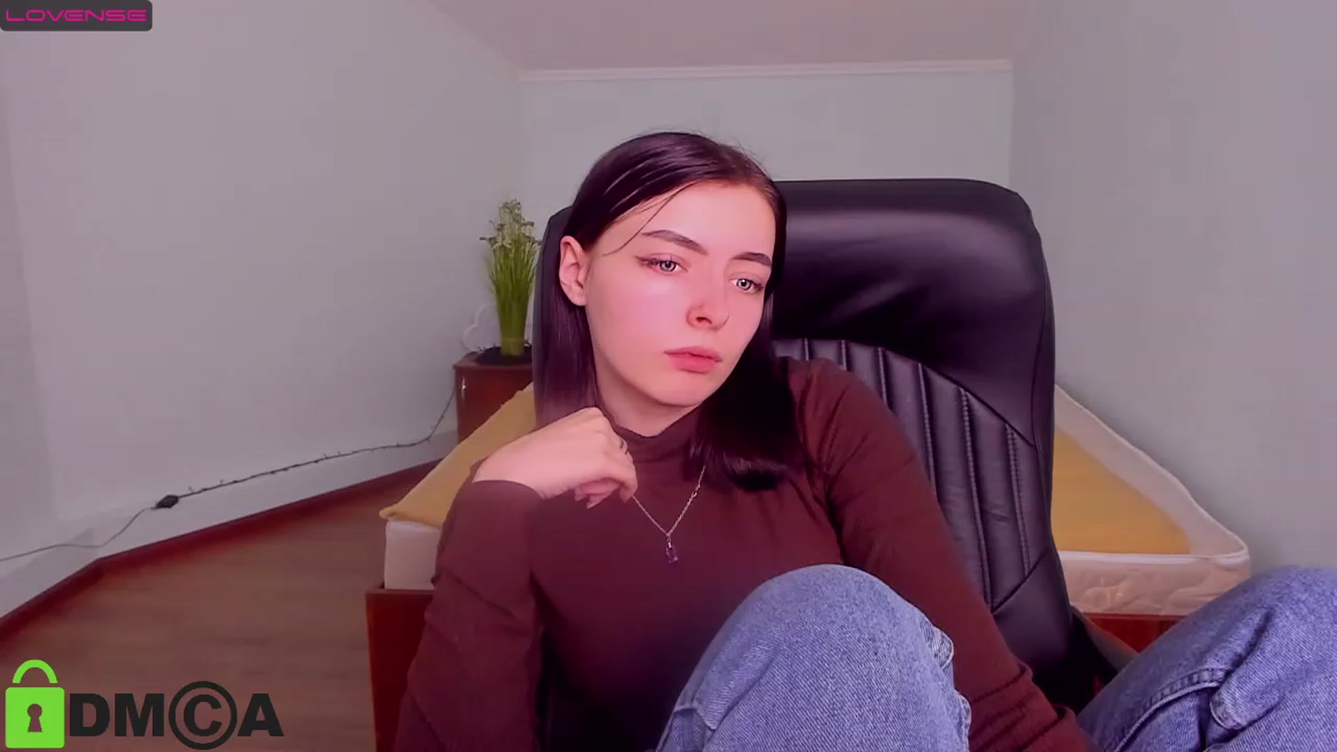 Gallery image thumbnail from MarryNet's myfreecams stream on, 03/15/2023, 12:32 image 18 of 20