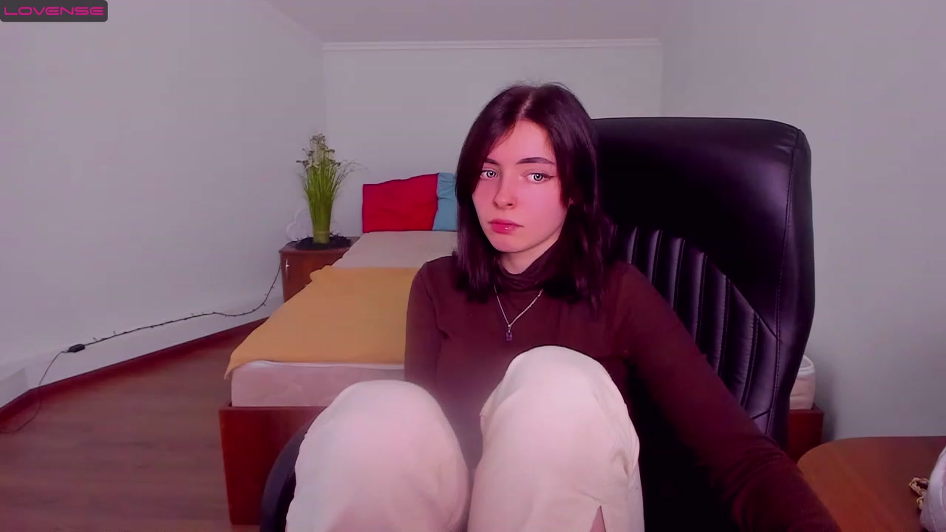 Gallery image thumbnail from MarryNet's myfreecams stream on, 03/20/2023, 10:26 image 13 of 20