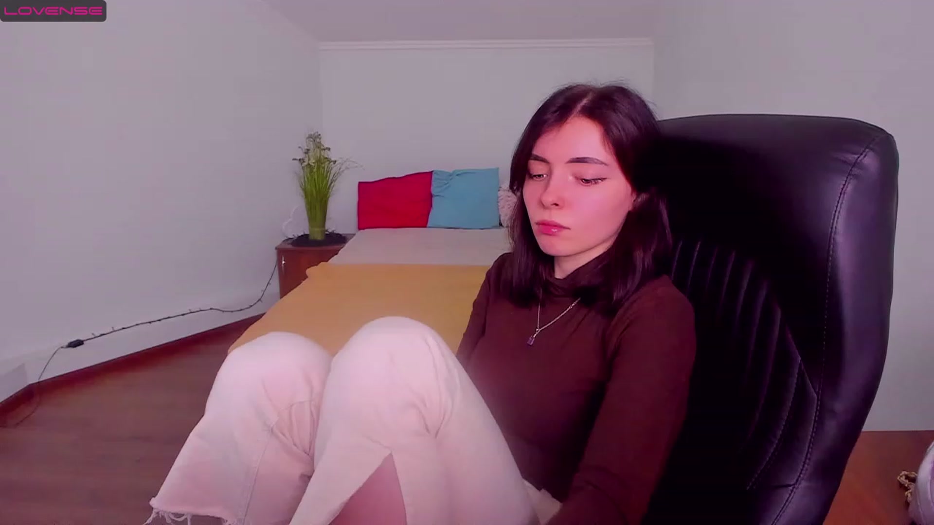 Gallery image thumbnail from MarryNet's myfreecams stream on, 03/20/2023, 10:26 image 16 of 20