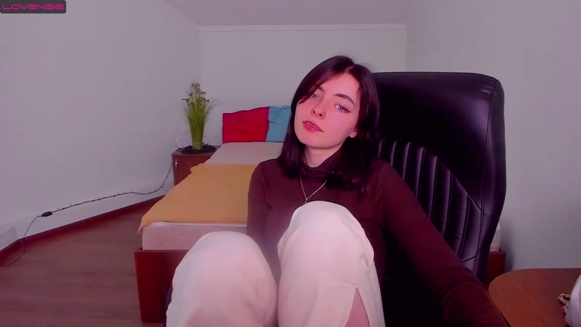Gallery image thumbnail from MarryNet's myfreecams stream on, 03/20/2023, 10:26 image 14 of 20
