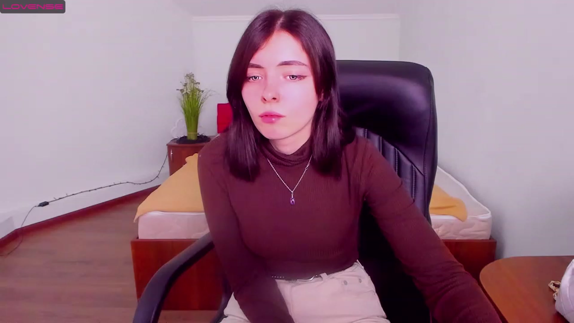 Gallery image thumbnail from MarryNet's myfreecams stream on, 03/20/2023, 10:26 image 1 of 20