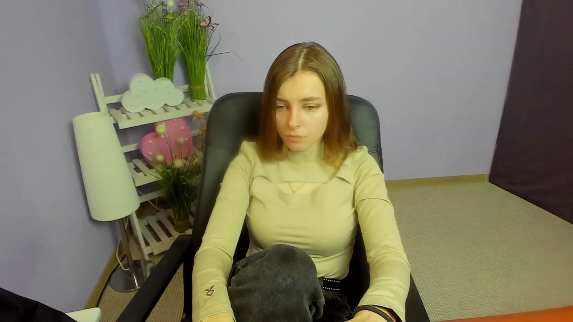 Gallery image thumbnail from MarryNett's myfreecams stream on, 11/14/2022, 12:16 image 17 of 20