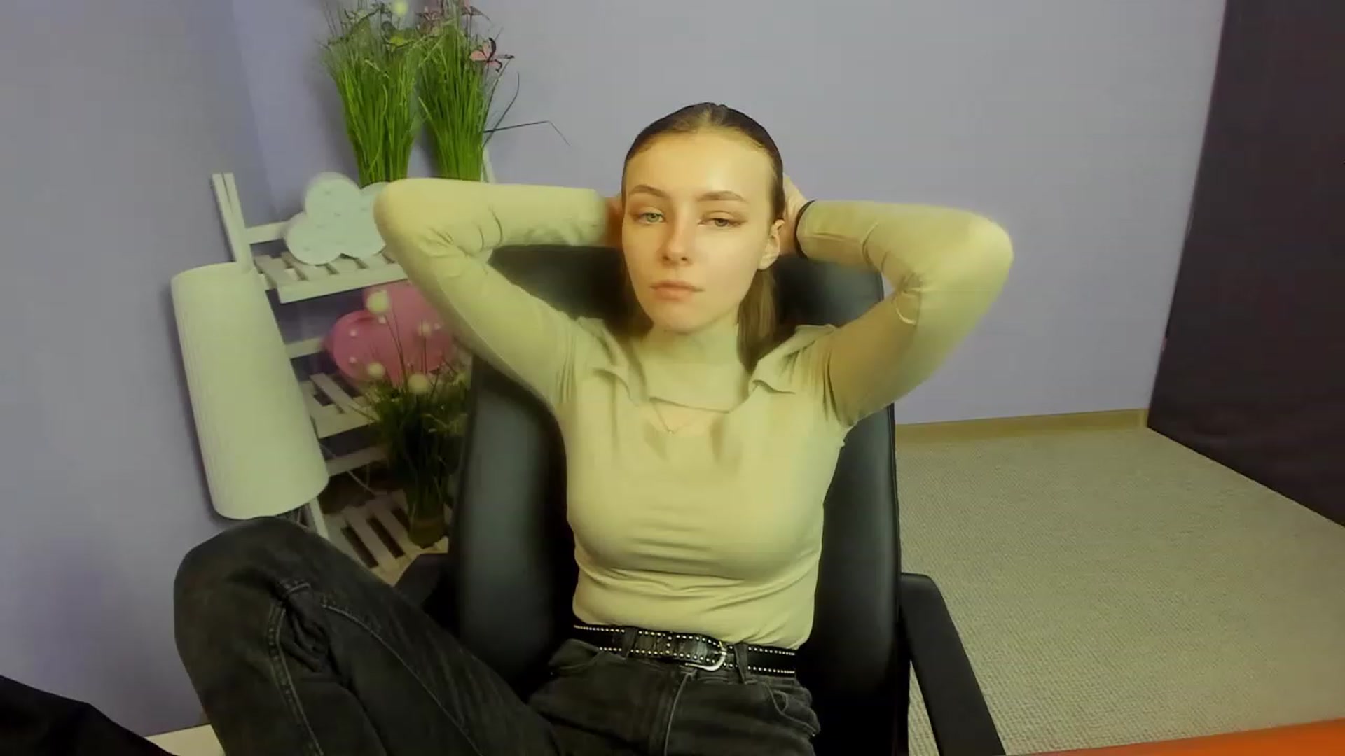Gallery image thumbnail from MarryNett's myfreecams stream on, 11/14/2022, 12:16 image 4 of 20