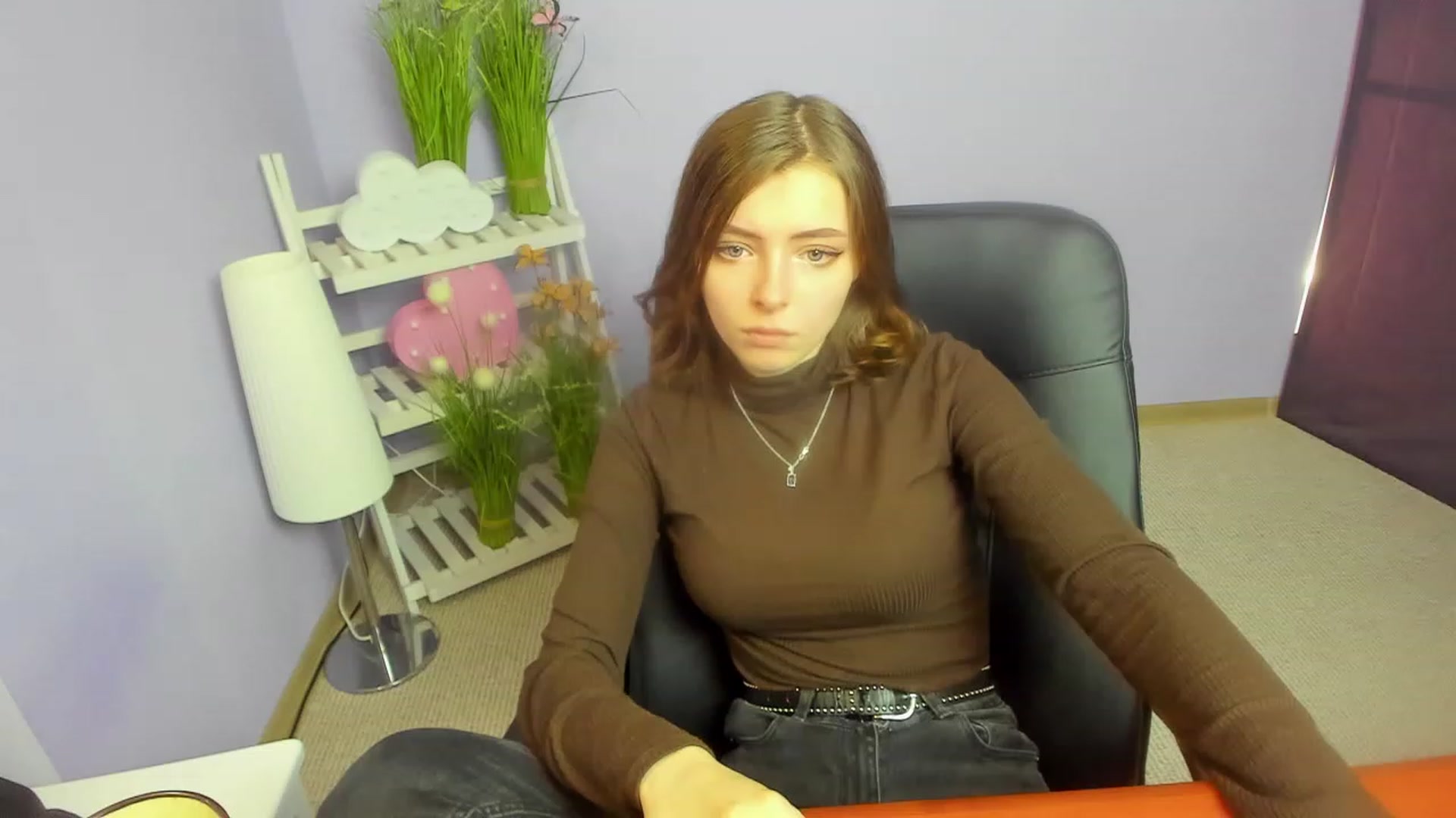 Gallery image thumbnail from MarryNett's myfreecams stream on, 11/15/2022, 10:24 image 4 of 20