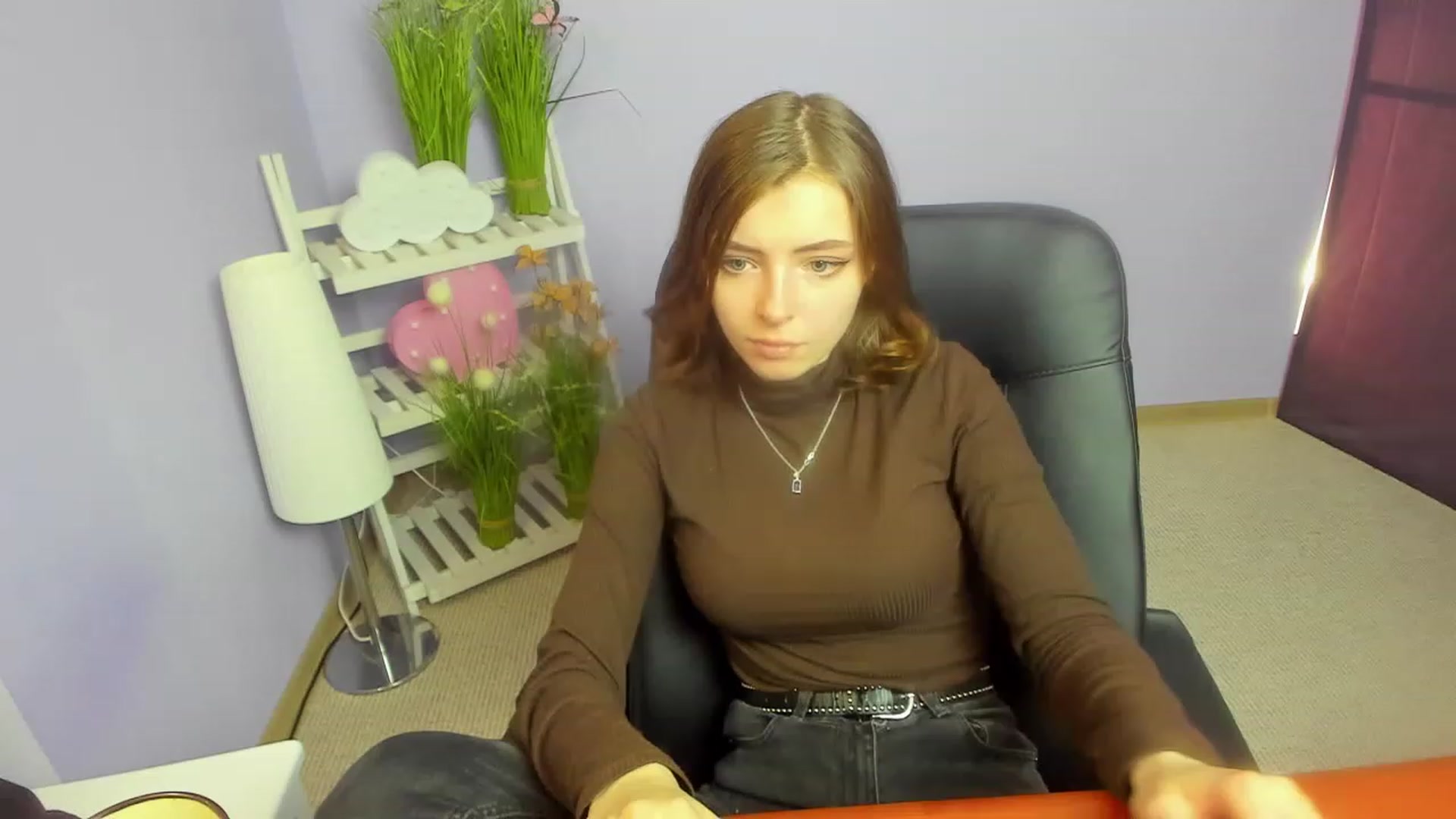 Gallery image thumbnail from MarryNett's myfreecams stream on, 11/15/2022, 10:24 image 7 of 20