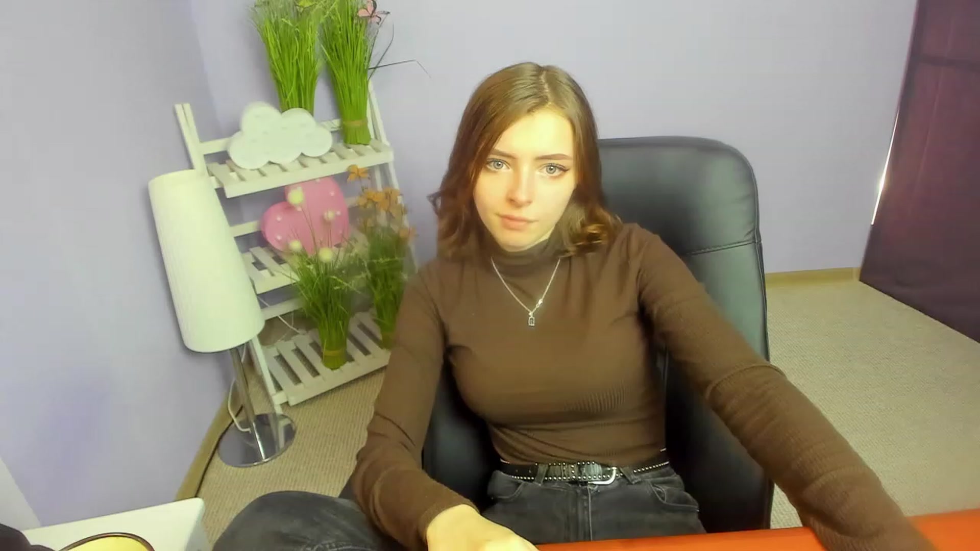 Gallery image thumbnail from MarryNett's myfreecams stream on, 11/15/2022, 10:24 image 6 of 20