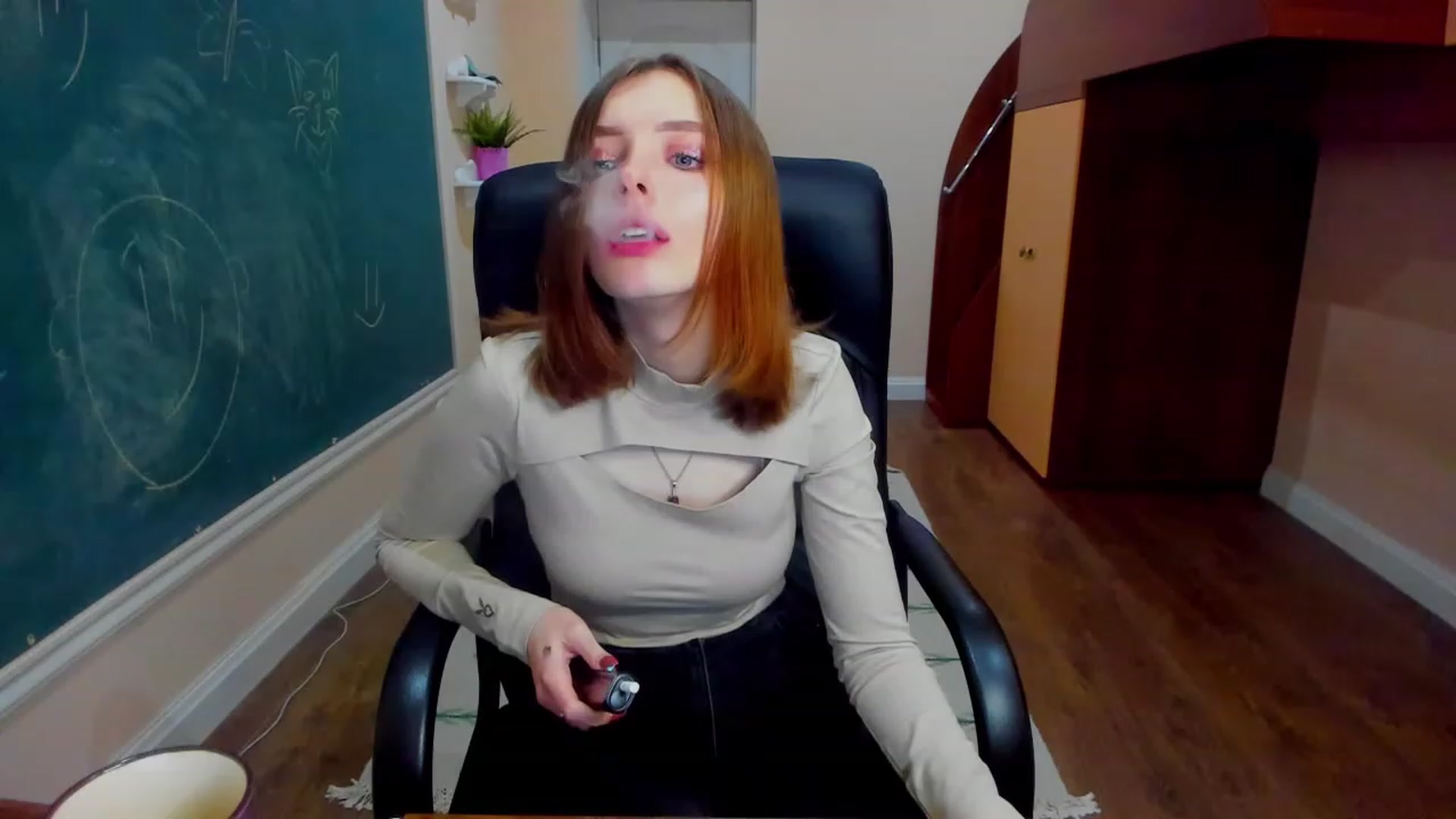 Gallery image thumbnail from MarryNett's myfreecams stream on, 11/18/2022, 15:23 image 19 of 20