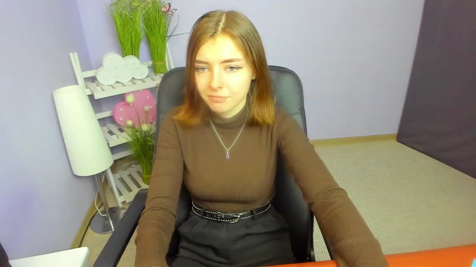 Gallery image thumbnail from MarryNett's myfreecams stream on, 11/21/2022, 10:30 image 10 of 20