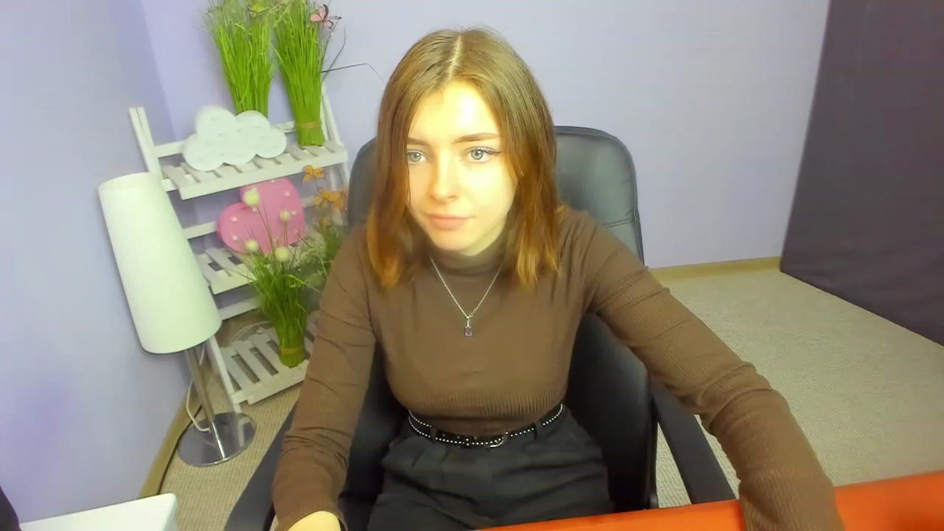 Gallery image thumbnail from MarryNett's myfreecams stream on, 11/21/2022, 10:30 image 7 of 20