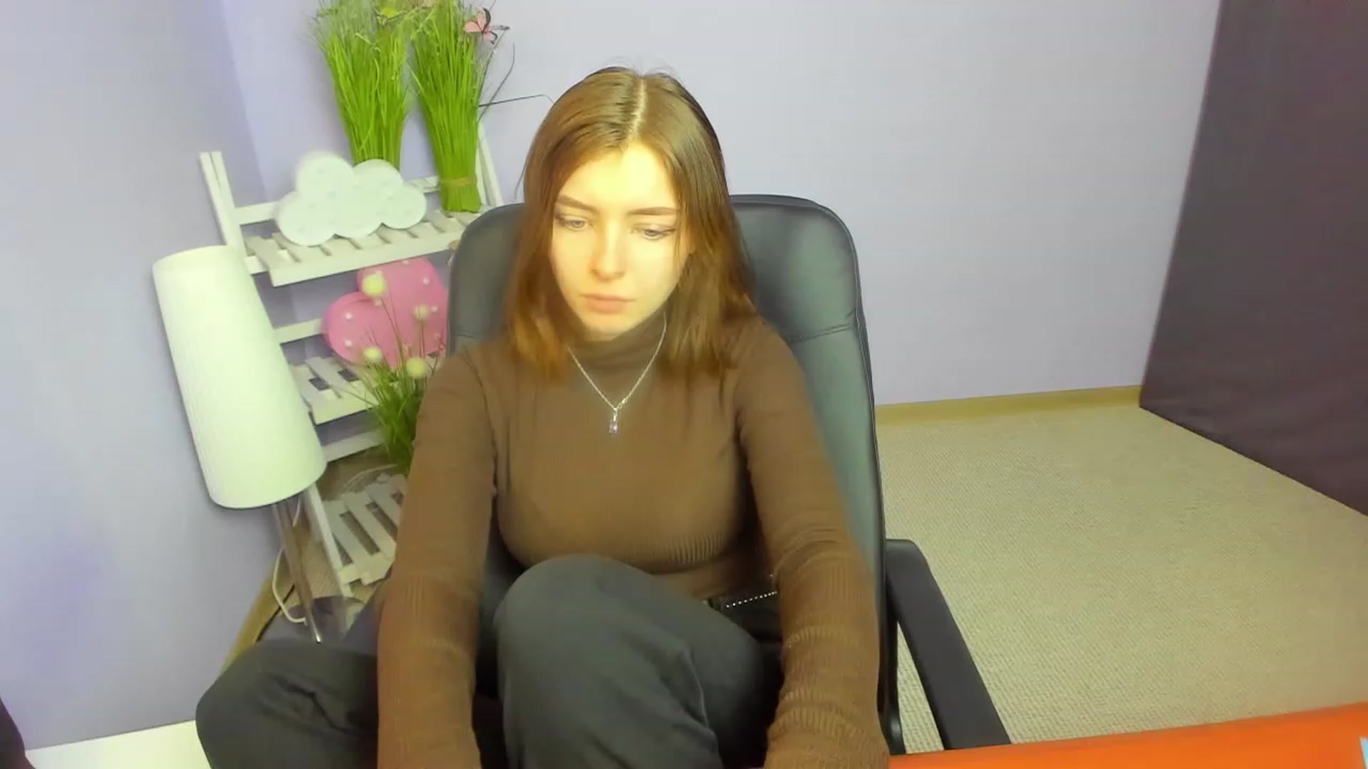 Gallery image thumbnail from MarryNett's myfreecams stream on, 11/21/2022, 10:30 image 16 of 20