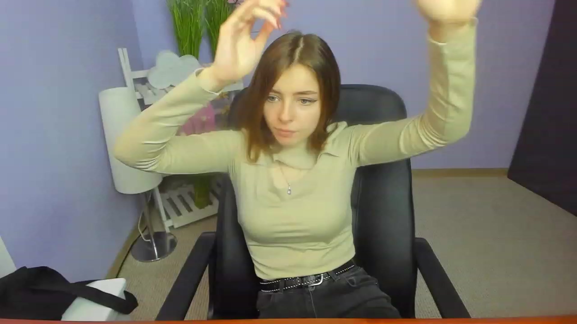 Gallery image thumbnail from MarryNett's myfreecams stream on, 11/22/2022, 09:31 image 7 of 20