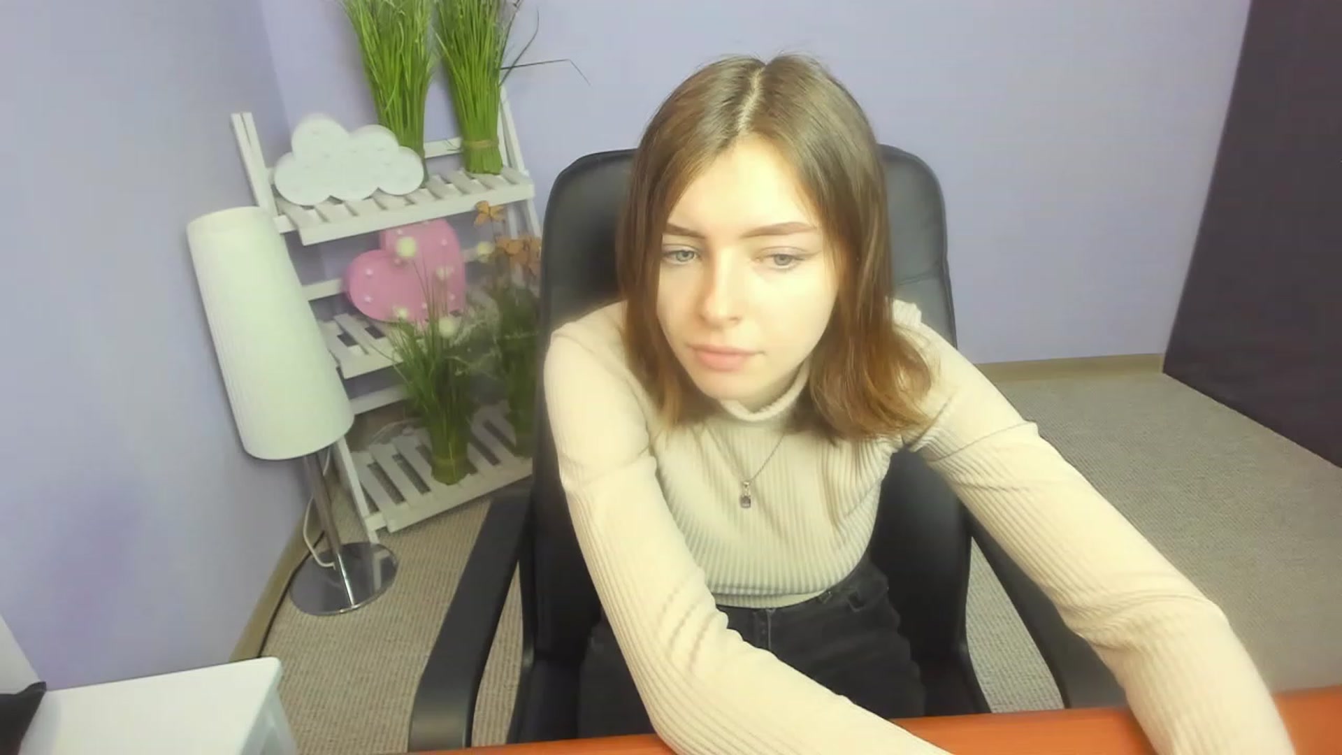 Gallery image thumbnail from MarryNett's myfreecams stream on, 11/25/2022, 08:49 image 5 of 20