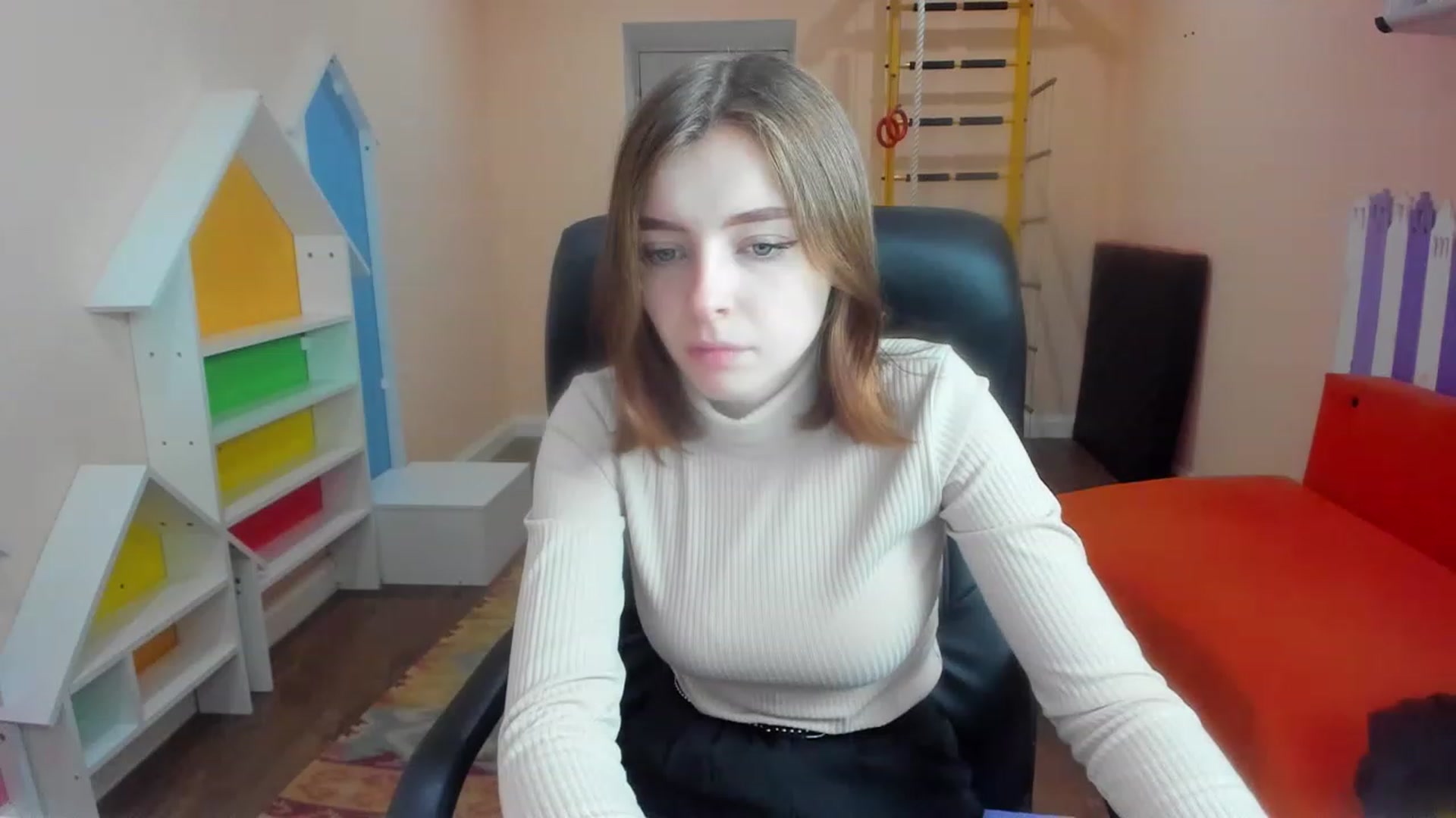 Gallery image thumbnail from MarryNett's myfreecams stream on, 11/26/2022, 07:40 image 17 of 20